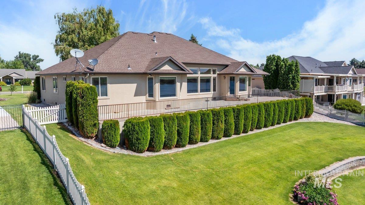 101 PELICAN POINT, Rupert, Idaho 83350, 3 Bedrooms, 2.5 Bathrooms, Residential For Sale, Price $980,000, 98936387