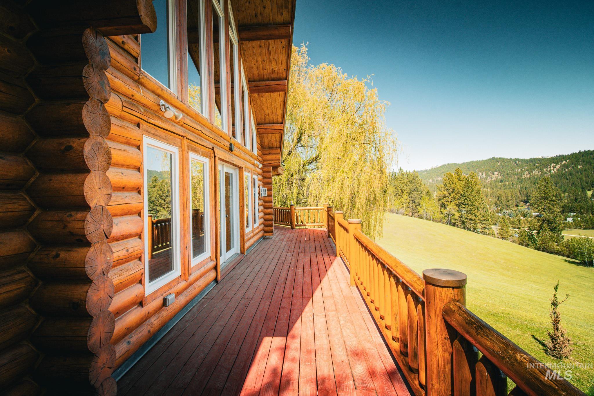 15 Village Lane, Garden Valley, Idaho 83622, 3 Bedrooms, 3 Bathrooms, Residential For Sale, Price $735,000, 98936388