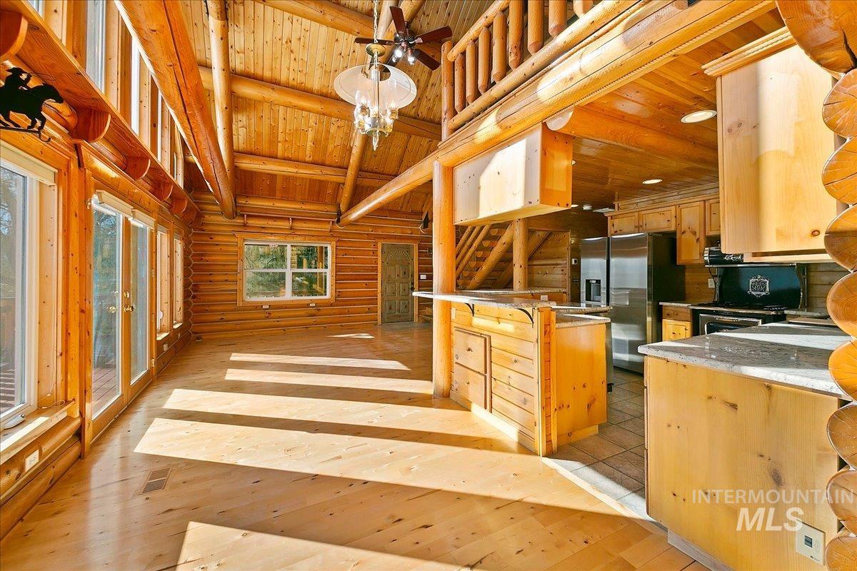 15 Village Lane, Garden Valley, Idaho 83622, 3 Bedrooms, 3 Bathrooms, Residential For Sale, Price $735,000, 98936388