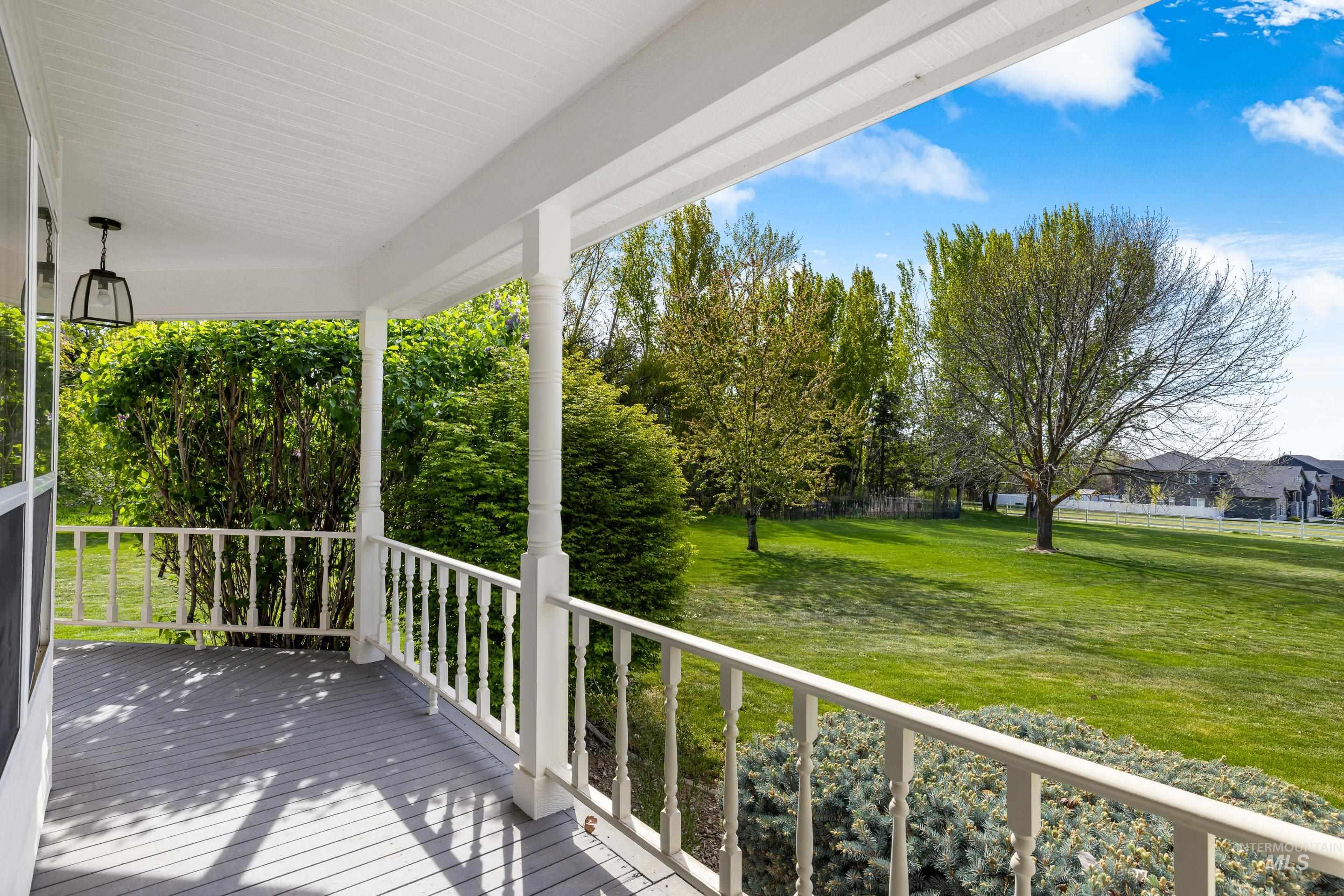 12250 W New Hope Rd, Star, Idaho 83669, 4 Bedrooms, 4.5 Bathrooms, Residential For Sale, Price $1,699,000, 98936502
