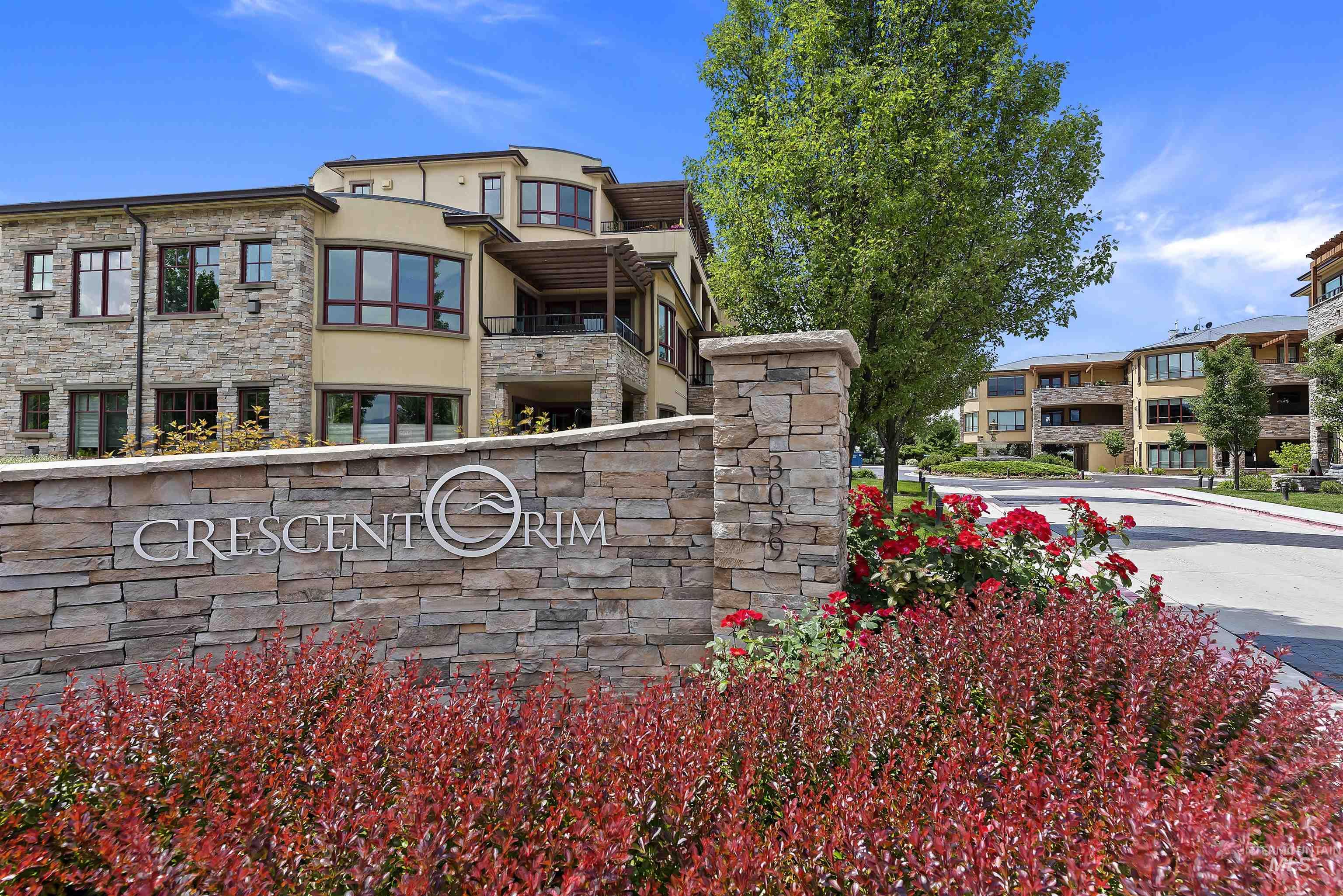3005 Crescent Rim Dr, Boise, Idaho 83706, 2 Bedrooms, 2 Bathrooms, Residential For Sale, Price $685,000, 98936571