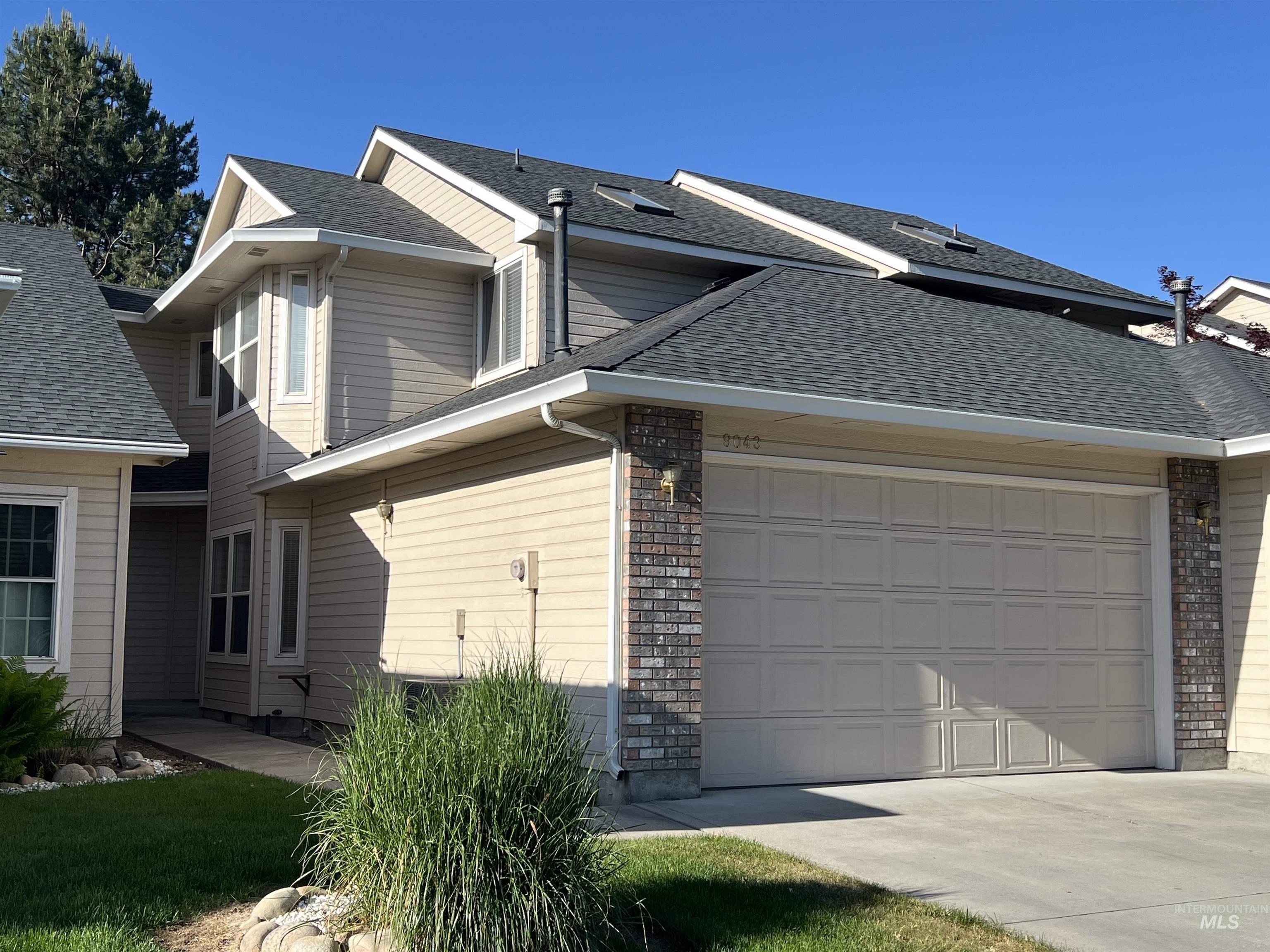 9043 W Shoup Ave, Boise, Idaho 83709, 3 Bedrooms, 2.5 Bathrooms, Residential For Sale, Price $369,000, 98936586