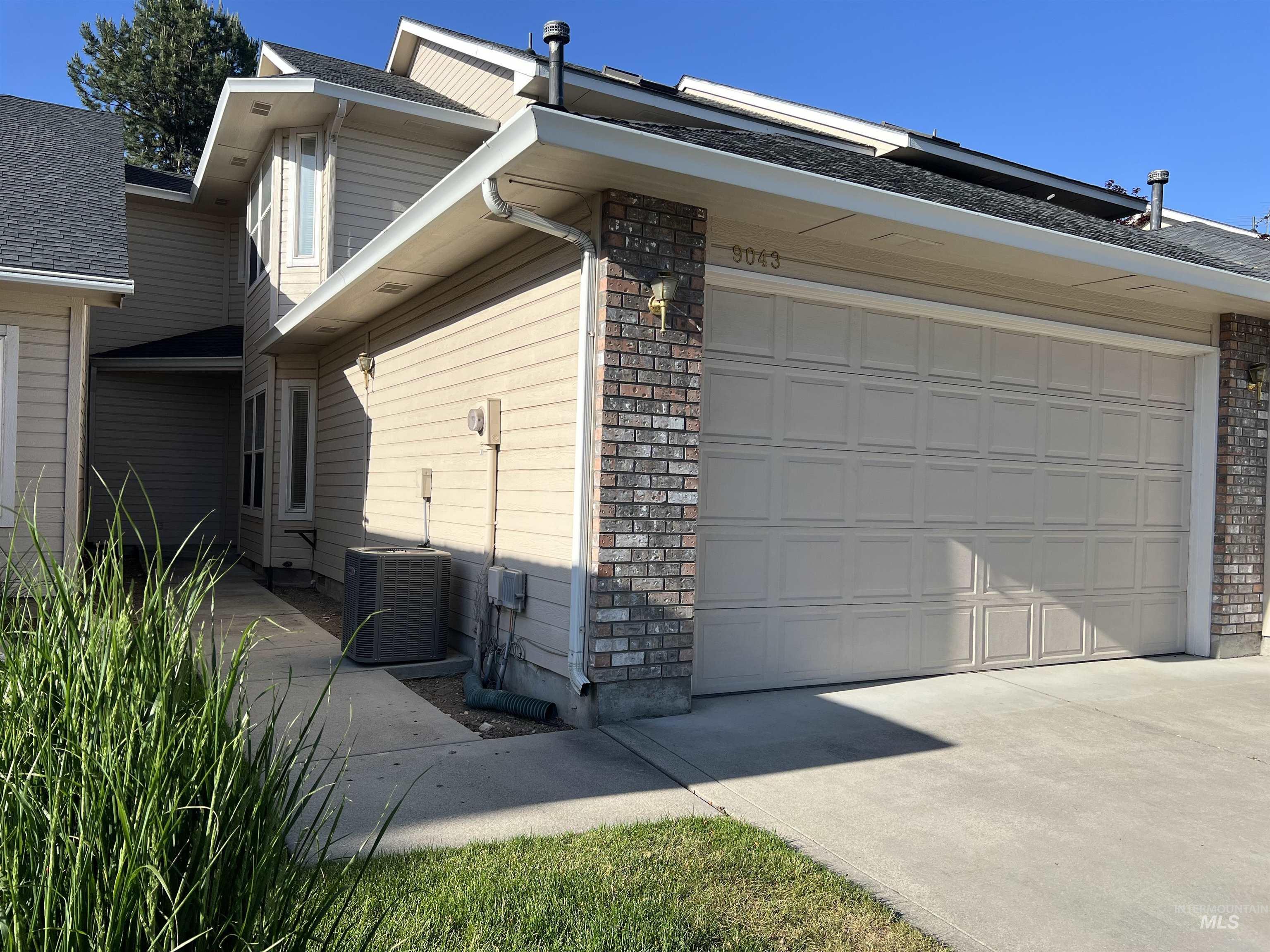 9043 W Shoup Ave, Boise, Idaho 83709, 3 Bedrooms, 2.5 Bathrooms, Residential For Sale, Price $369,000, 98936586
