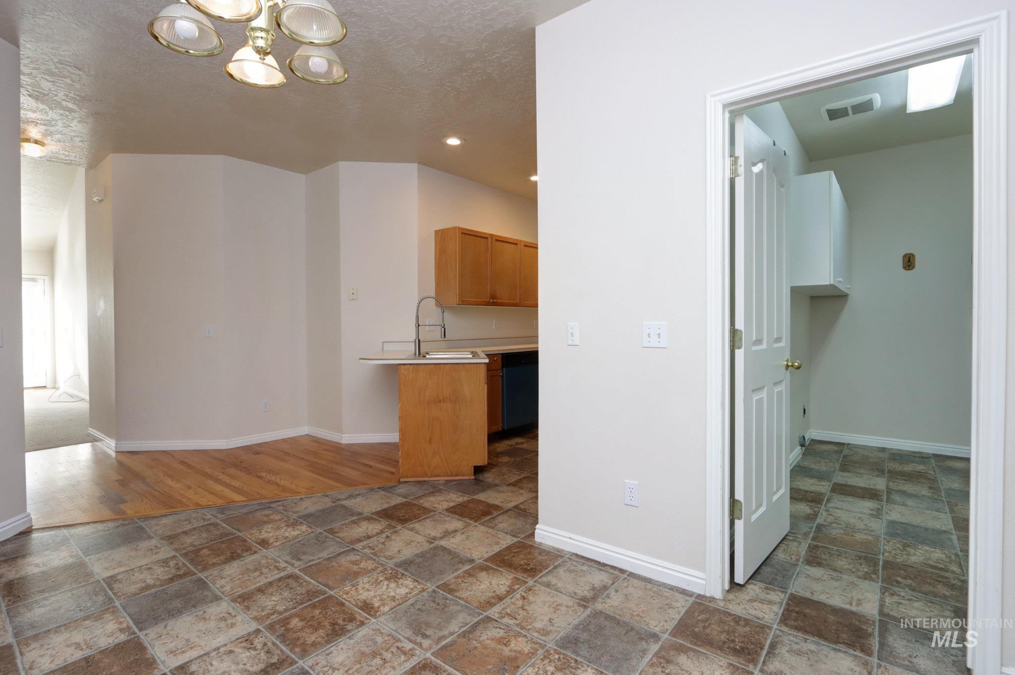 9043 W Shoup Ave, Boise, Idaho 83709, 3 Bedrooms, 2.5 Bathrooms, Residential For Sale, Price $369,000, 98936586