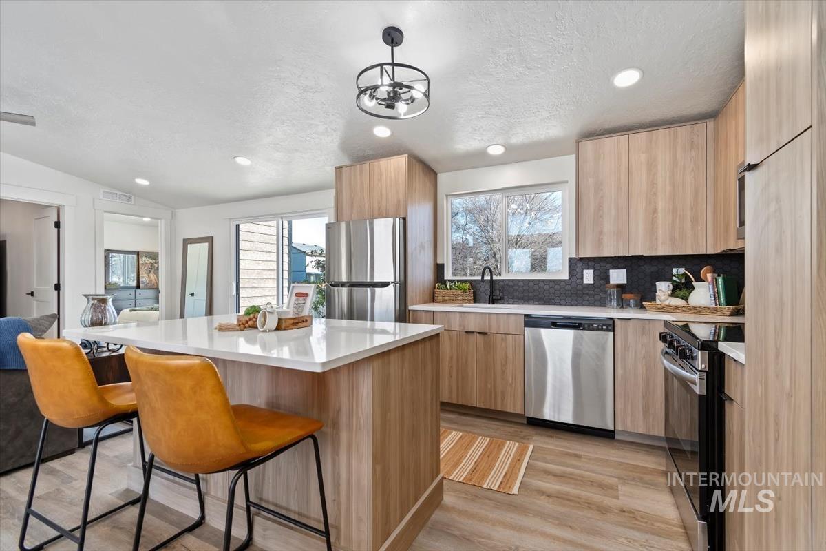 362-436 W London St, Middleton, Idaho 83644, 2 Bedrooms, 2 Bathrooms, Residential Income For Sale, Price $2,680,000, 98936648