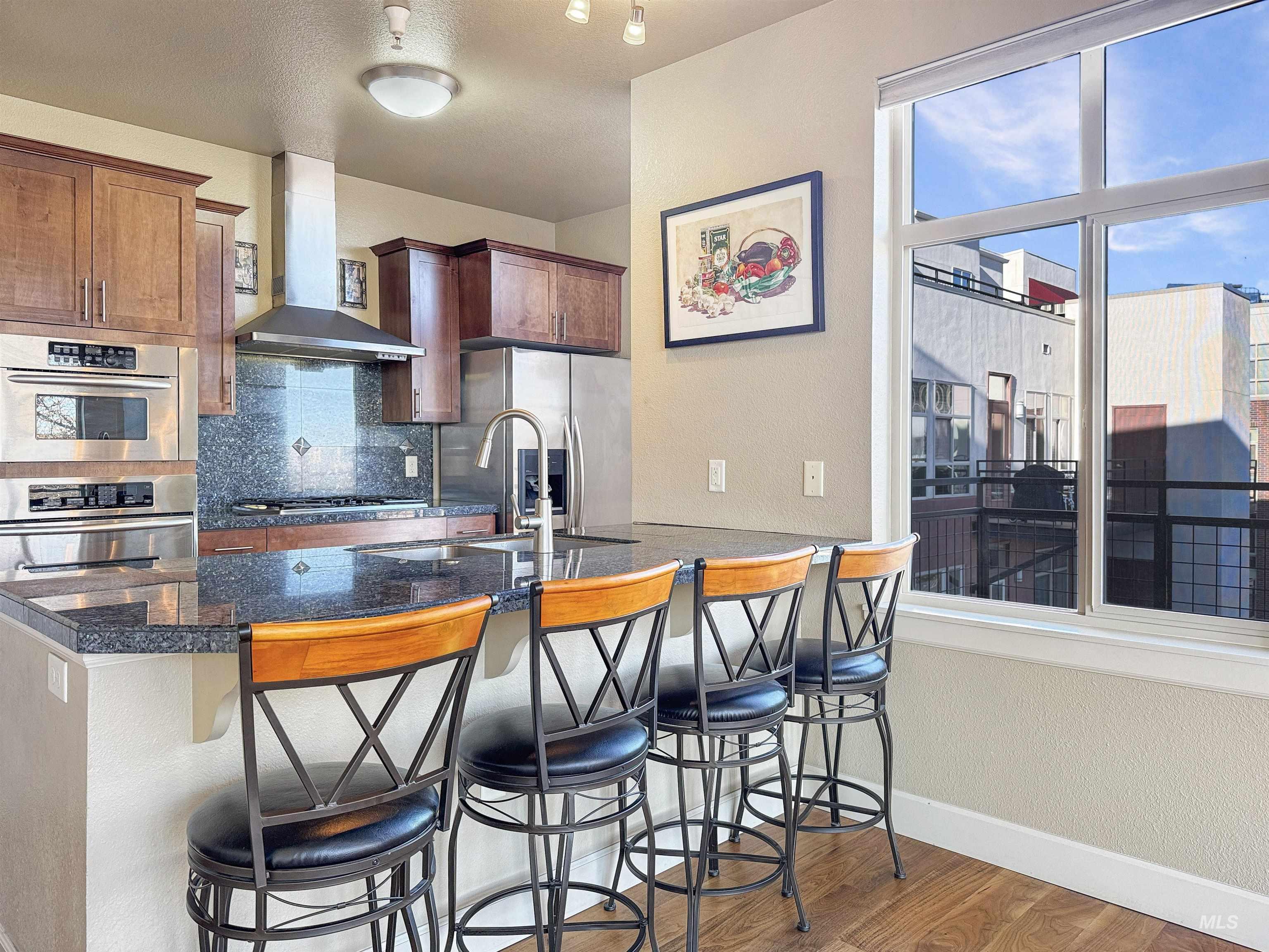 412 S 13th, Boise, Idaho 83702, 2 Bedrooms, 2 Bathrooms, Residential For Sale, Price $669,000, 98936683