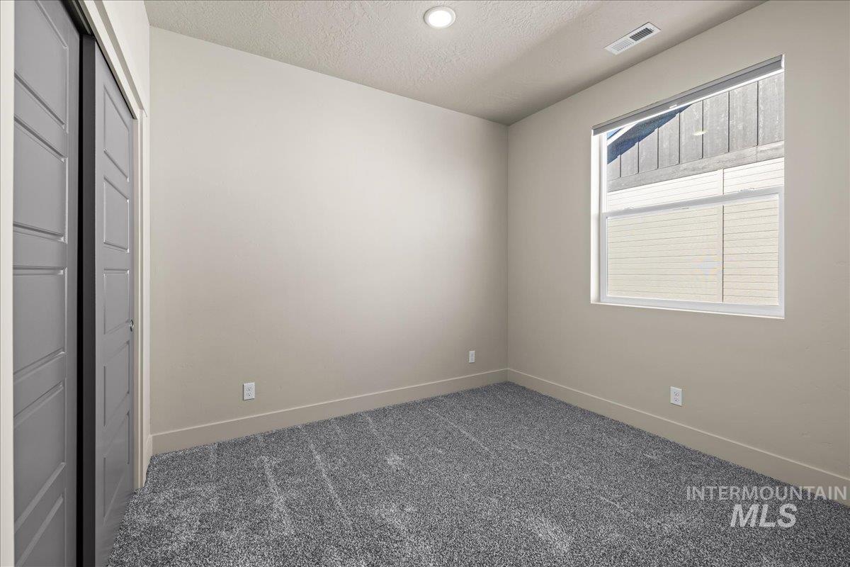 701 E Bates Ave., Parma, Idaho 83660, 3 Bedrooms, 2.5 Bathrooms, Residential Income For Sale, Price $1,790,000, 98936709