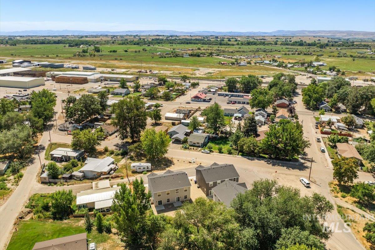 701 E Bates Ave., Parma, Idaho 83660, 3 Bedrooms, 2.5 Bathrooms, Residential Income For Sale, Price $1,790,000, 98936709