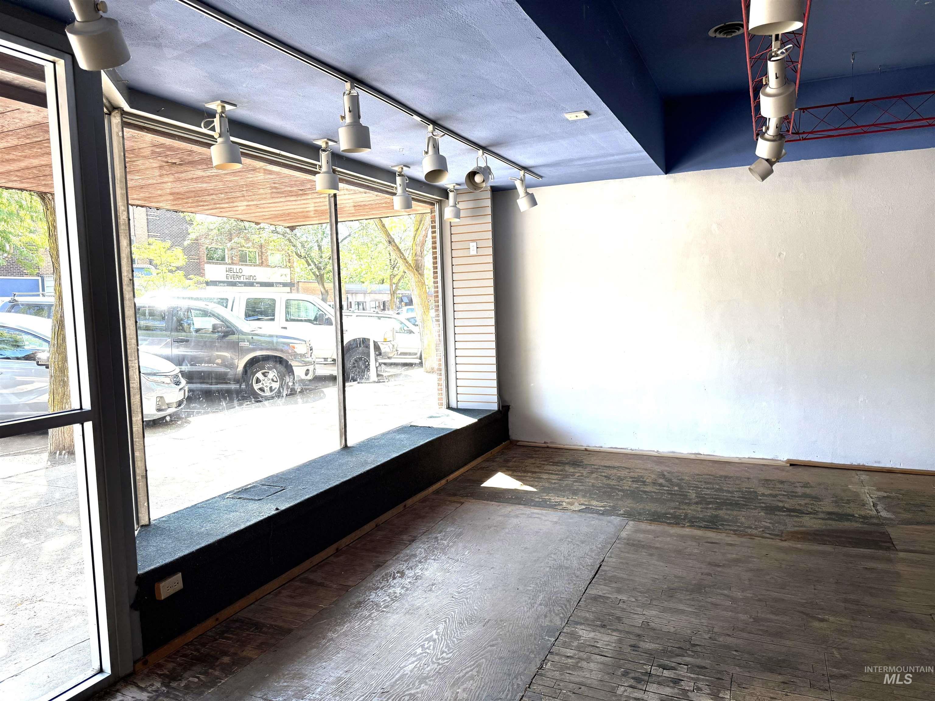 513 S Main Street, Moscow, Idaho 83843, Business/Commercial For Sale, Price $76,590, 98936720