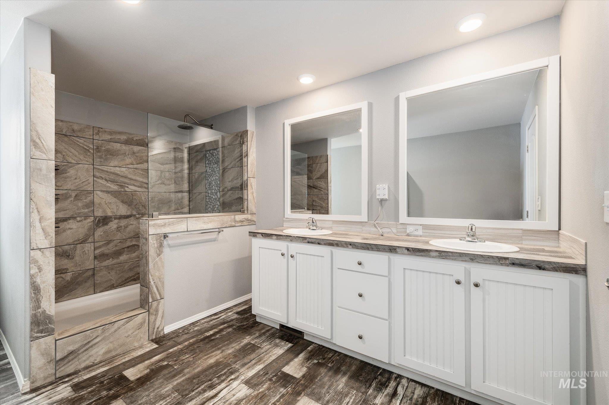 26915 Chips Ln, Parma, Idaho 83660, 3 Bedrooms, 2 Bathrooms, Residential For Sale, Price $649,900, 98936722