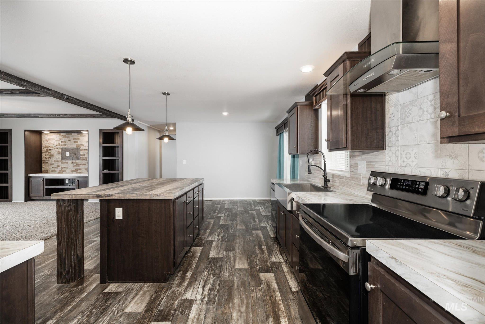 26915 Chips Ln, Parma, Idaho 83660, 3 Bedrooms, 2 Bathrooms, Residential For Sale, Price $649,900, 98936722