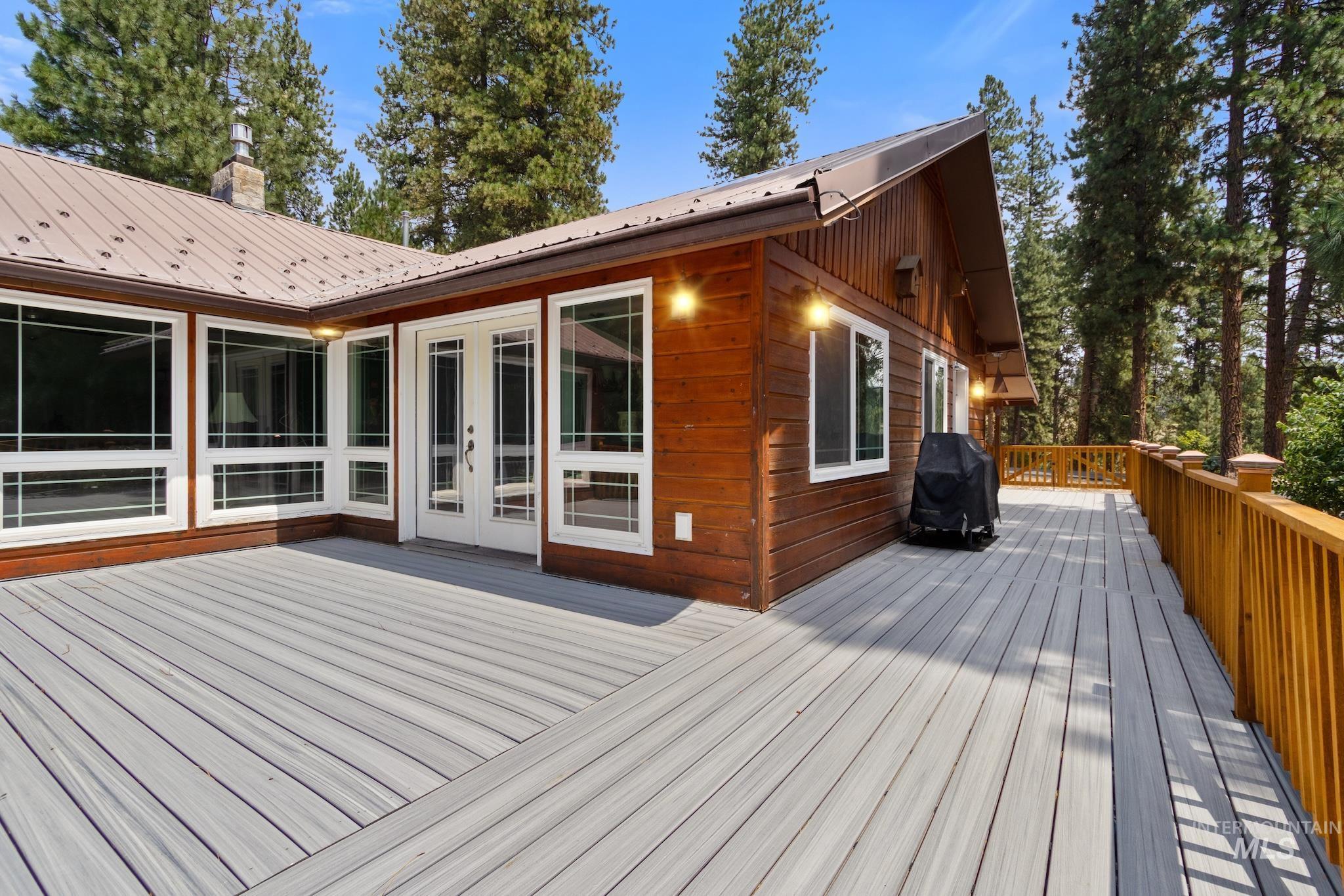 8 Bull Pine Road, Idaho City, Idaho 83631, 5 Bedrooms, 2.5 Bathrooms, Residential For Sale, Price $799,000, 98936821