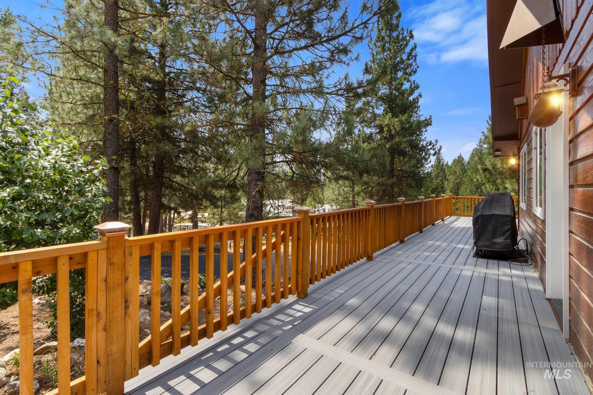 8 Bull Pine Road, Idaho City, Idaho 83631, 5 Bedrooms, 2.5 Bathrooms, Residential For Sale, Price $799,000, 98936821