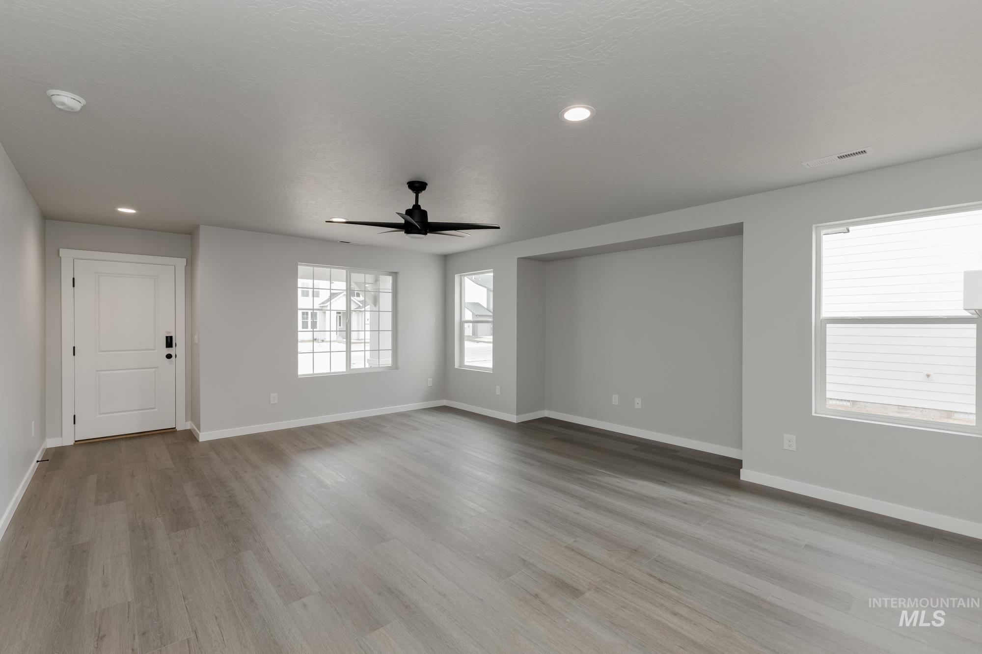 8161 E Red Horse St, Nampa, Idaho 83687, 5 Bedrooms, 2.5 Bathrooms, Residential For Sale, Price $504,990, 98936835