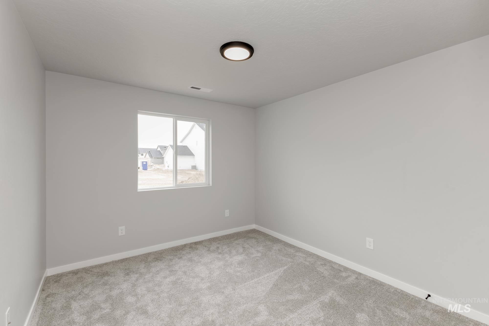 8161 E Red Horse St, Nampa, Idaho 83687, 5 Bedrooms, 2.5 Bathrooms, Residential For Sale, Price $504,990, 98936835