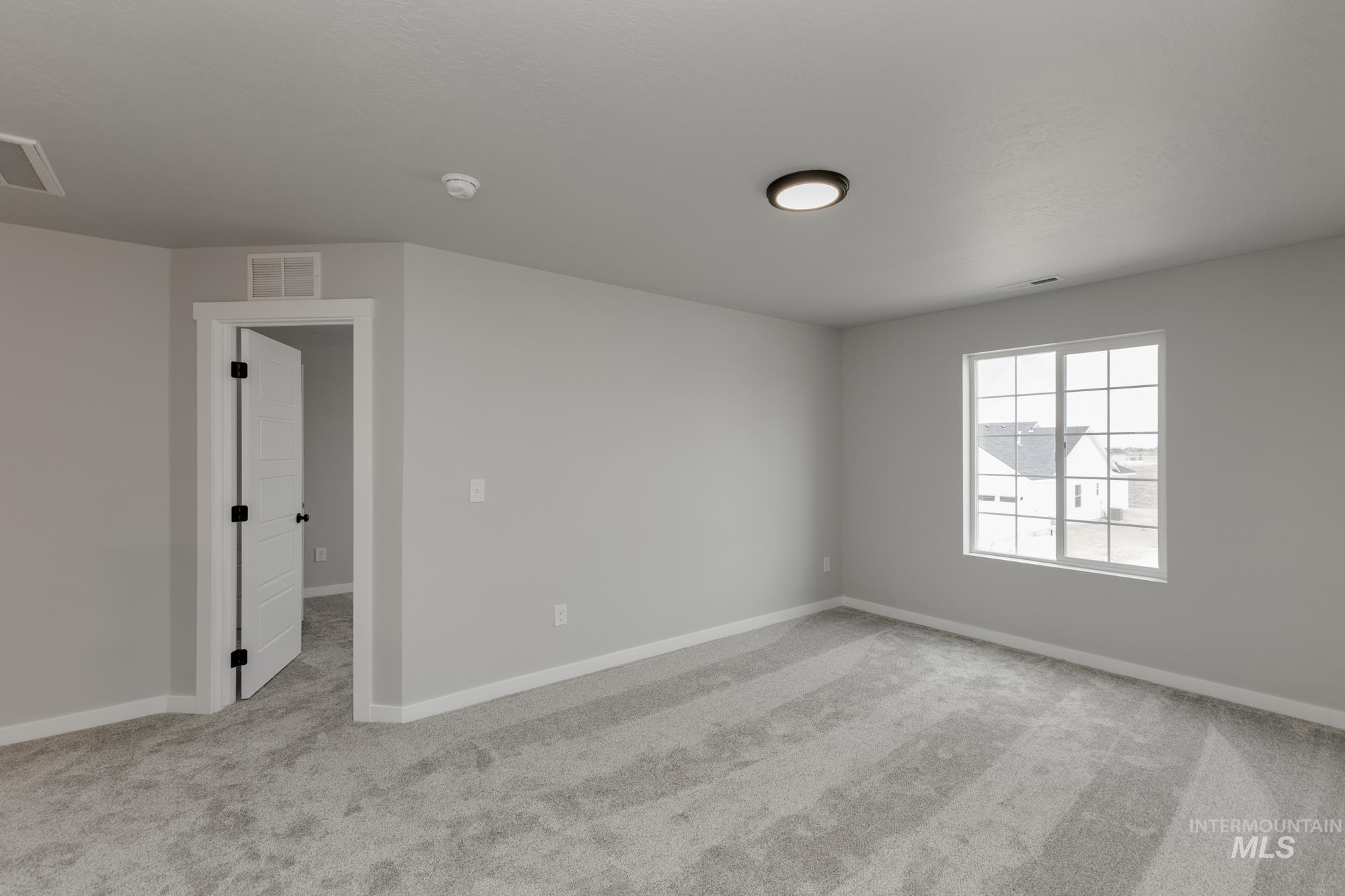 8161 E Red Horse St, Nampa, Idaho 83687, 5 Bedrooms, 2.5 Bathrooms, Residential For Sale, Price $504,990, 98936835