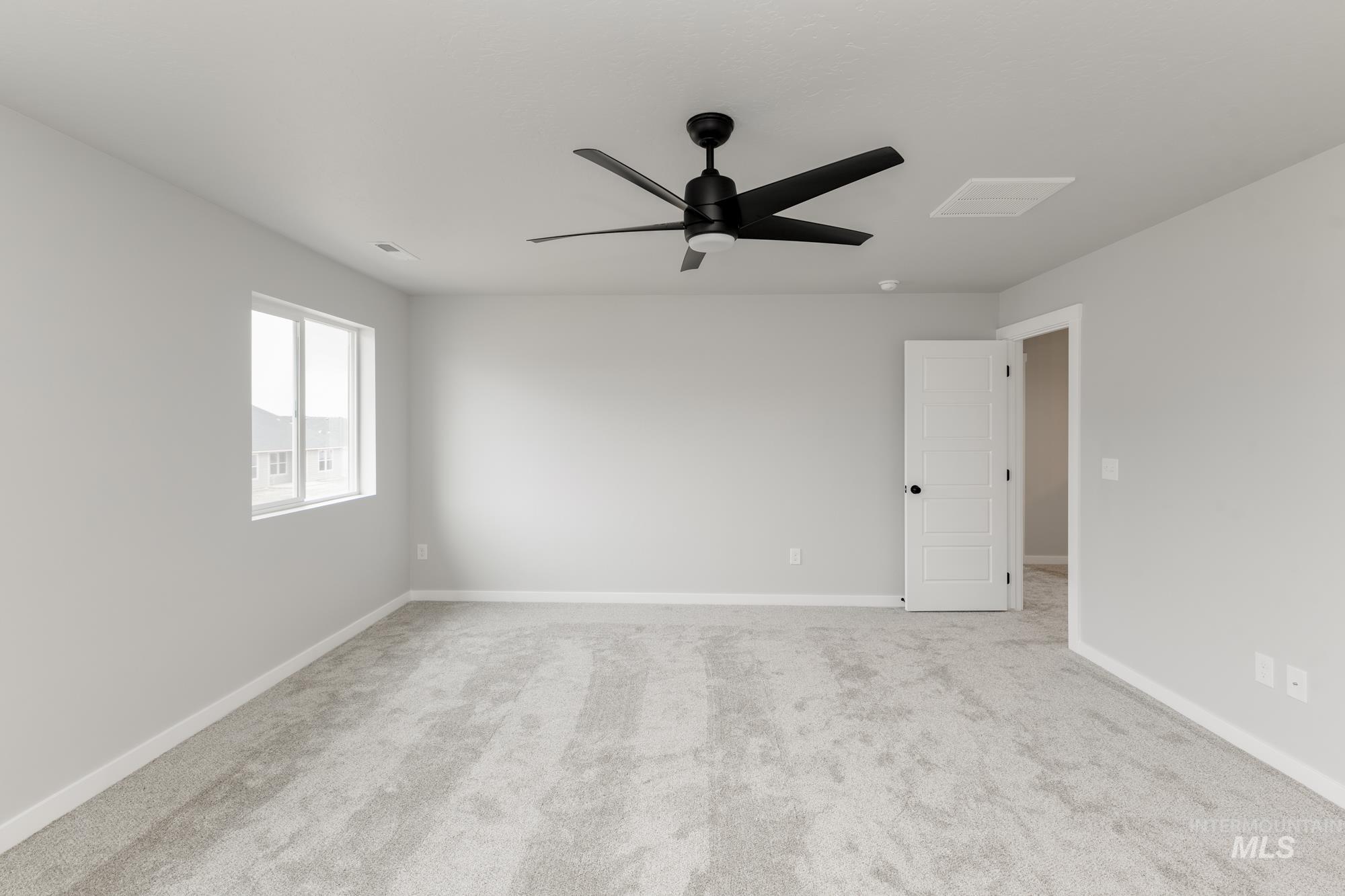 8161 E Red Horse St, Nampa, Idaho 83687, 5 Bedrooms, 2.5 Bathrooms, Residential For Sale, Price $504,990, 98936835