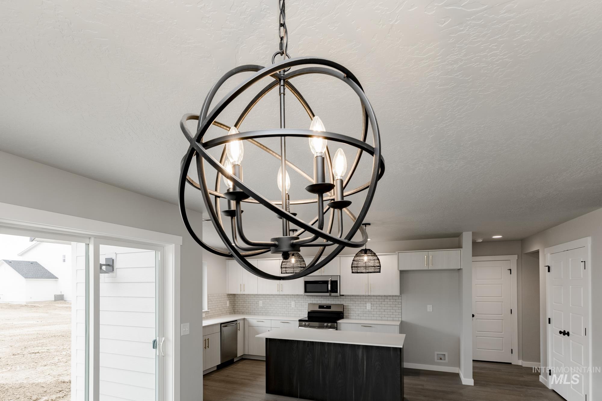 8161 E Red Horse St, Nampa, Idaho 83687, 5 Bedrooms, 2.5 Bathrooms, Residential For Sale, Price $504,990, 98936835