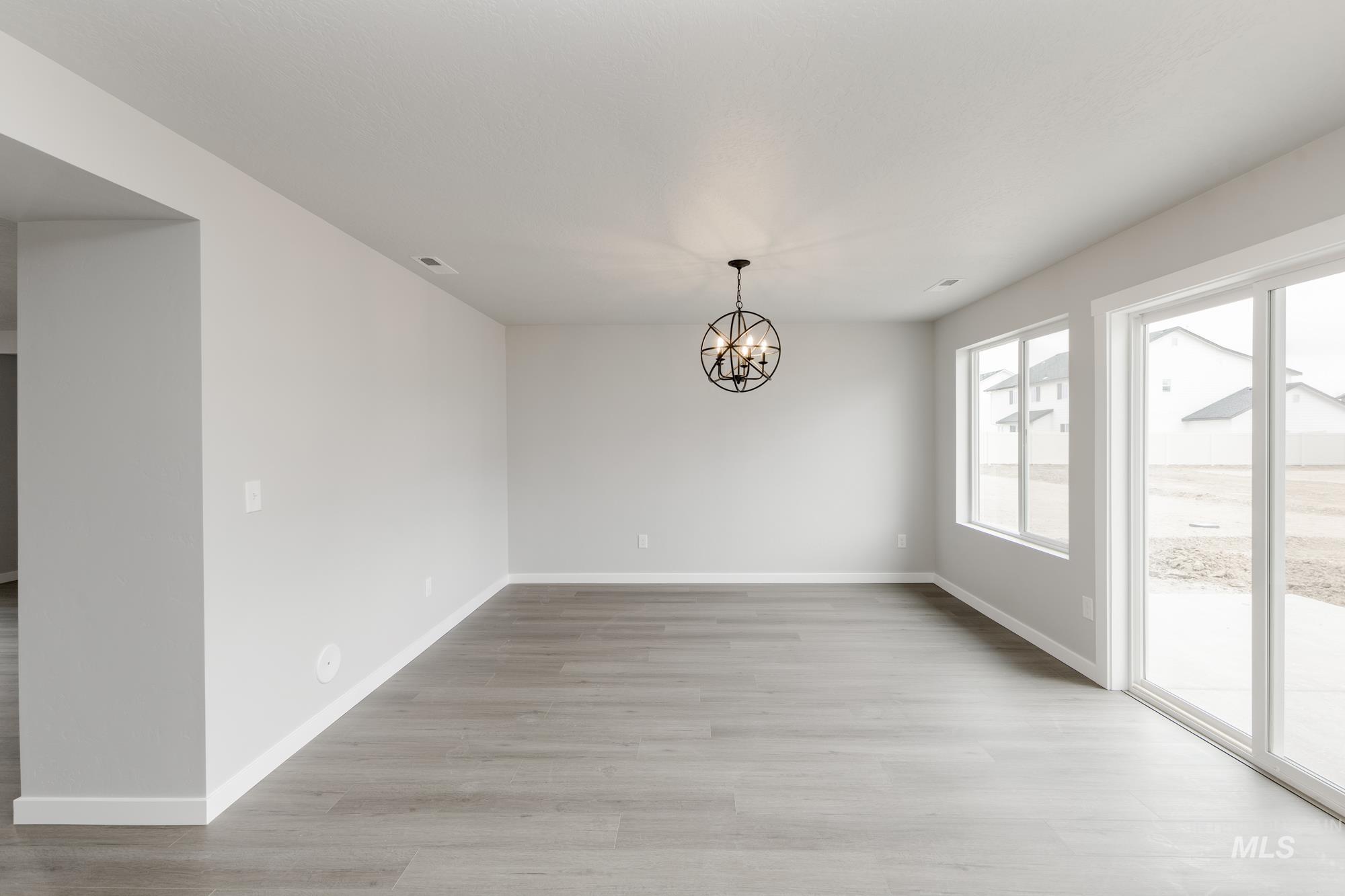 8161 E Red Horse St, Nampa, Idaho 83687, 5 Bedrooms, 2.5 Bathrooms, Residential For Sale, Price $504,990, 98936835