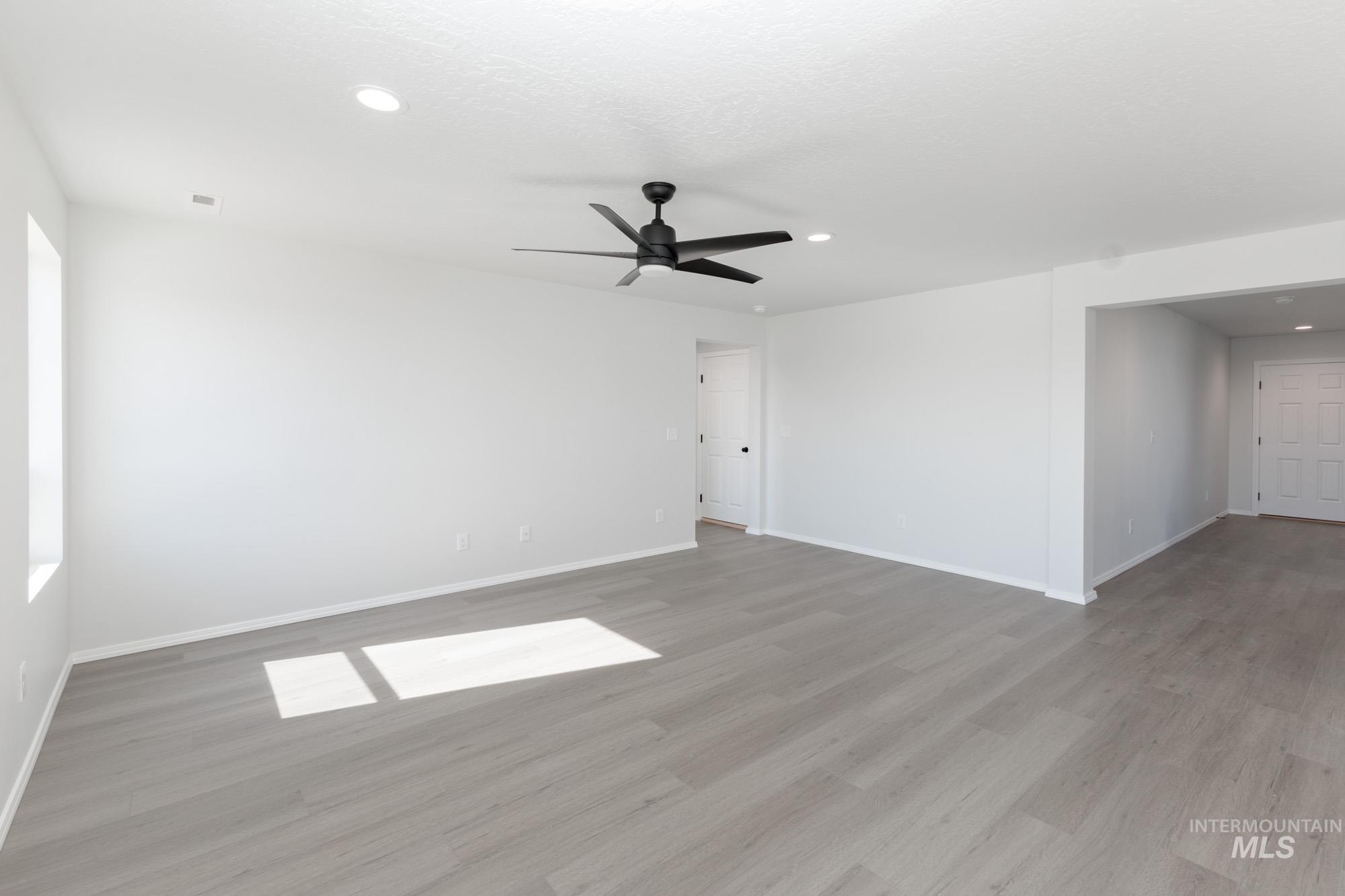 11195 Cart St, Caldwell, Idaho 83605, 4 Bedrooms, 2.5 Bathrooms, Residential For Sale, Price $456,990, 98936842