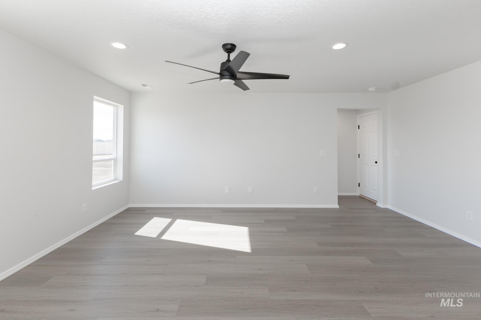 11195 Cart St, Caldwell, Idaho 83605, 4 Bedrooms, 2.5 Bathrooms, Residential For Sale, Price $456,990, 98936842