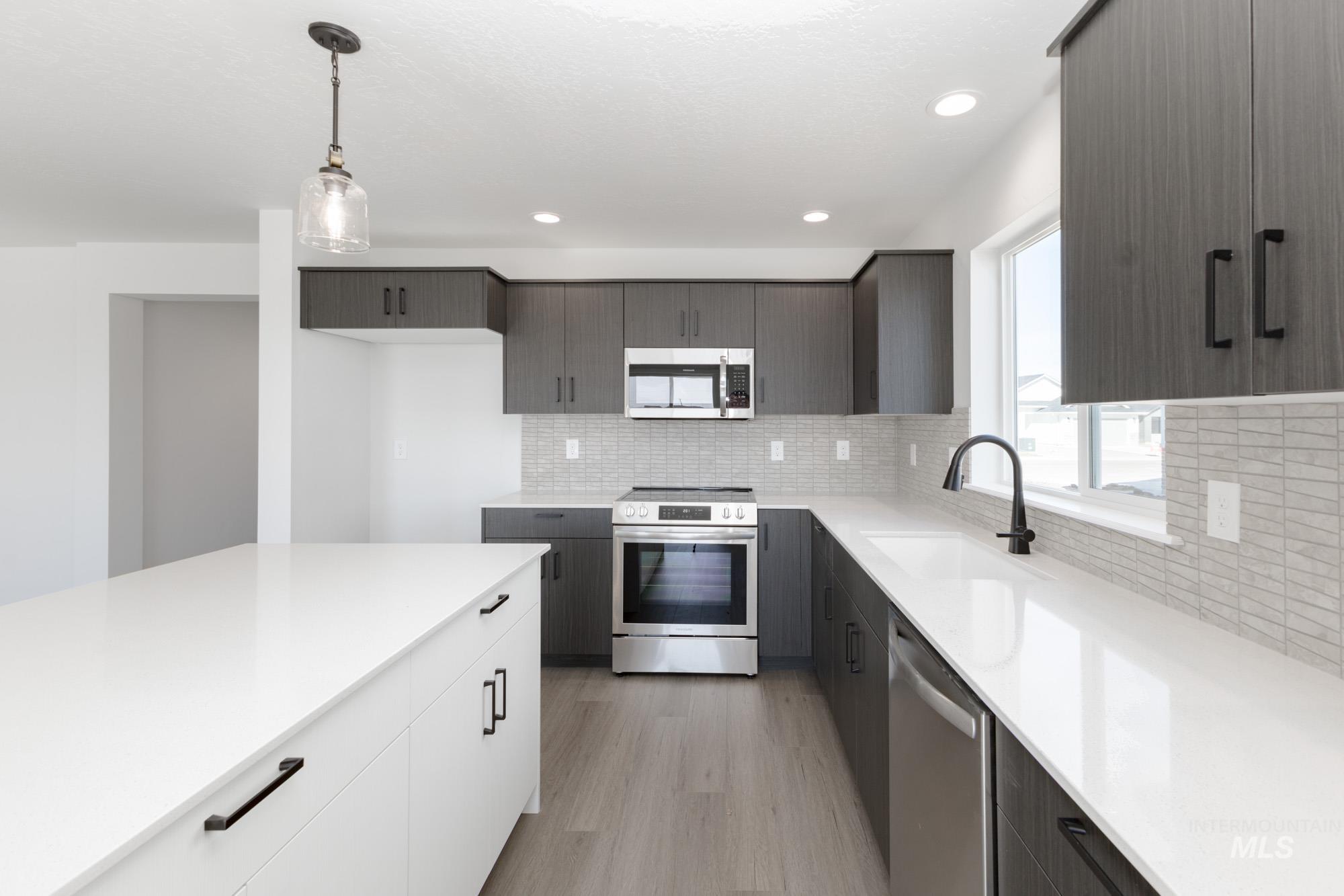 11195 Cart St, Caldwell, Idaho 83605, 4 Bedrooms, 2.5 Bathrooms, Residential For Sale, Price $456,990, 98936842