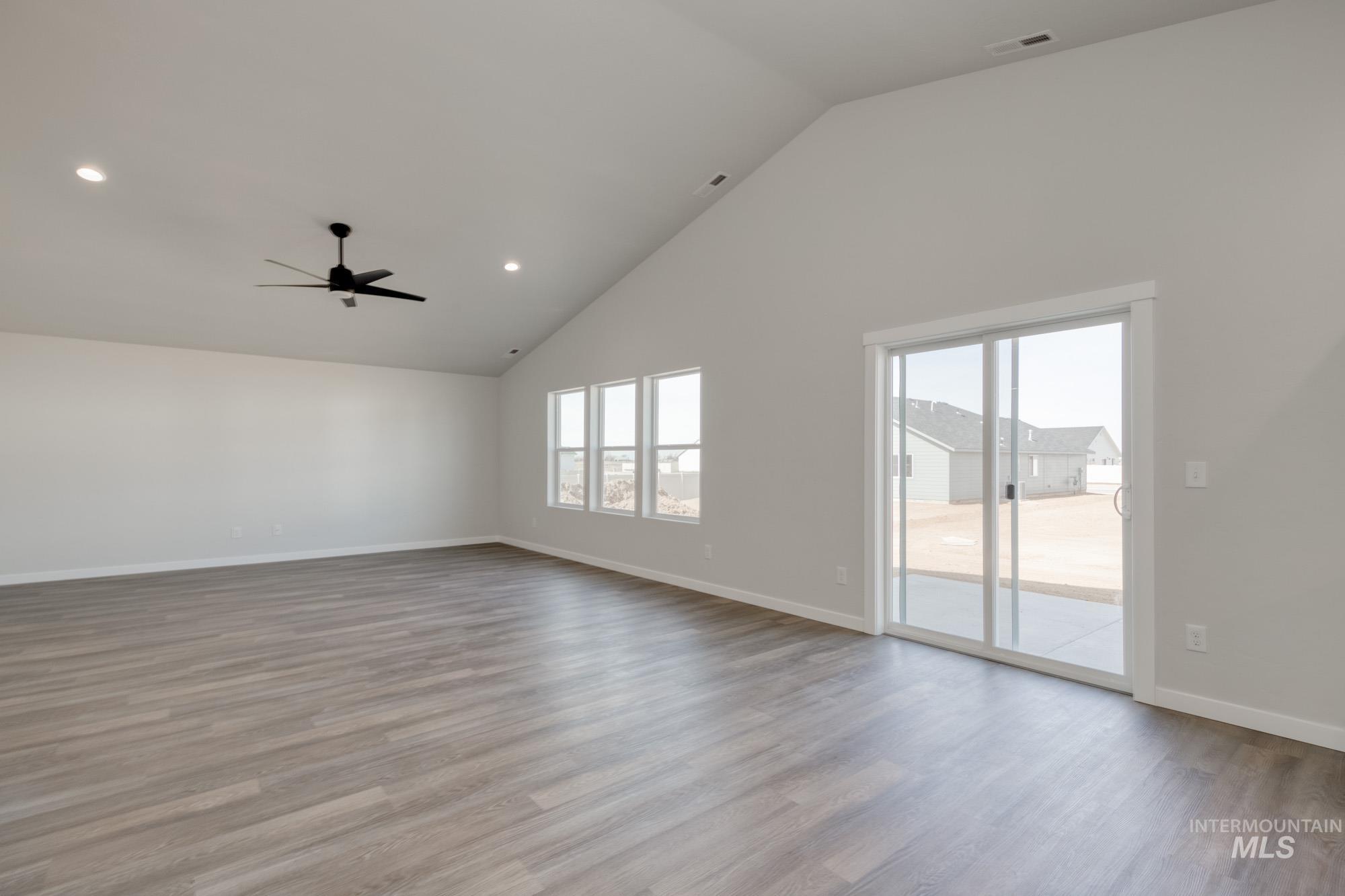 5332 E Grizzly St, Nampa, Idaho 83687, 4 Bedrooms, 2 Bathrooms, Residential For Sale, Price $454,990, 98936846