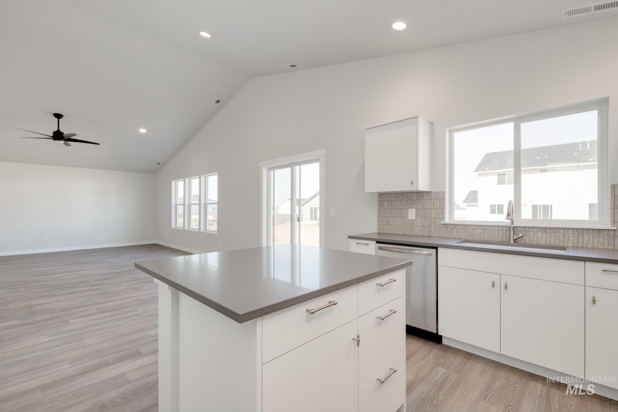 5332 E Grizzly St, Nampa, Idaho 83687, 4 Bedrooms, 2 Bathrooms, Residential For Sale, Price $454,990, 98936846