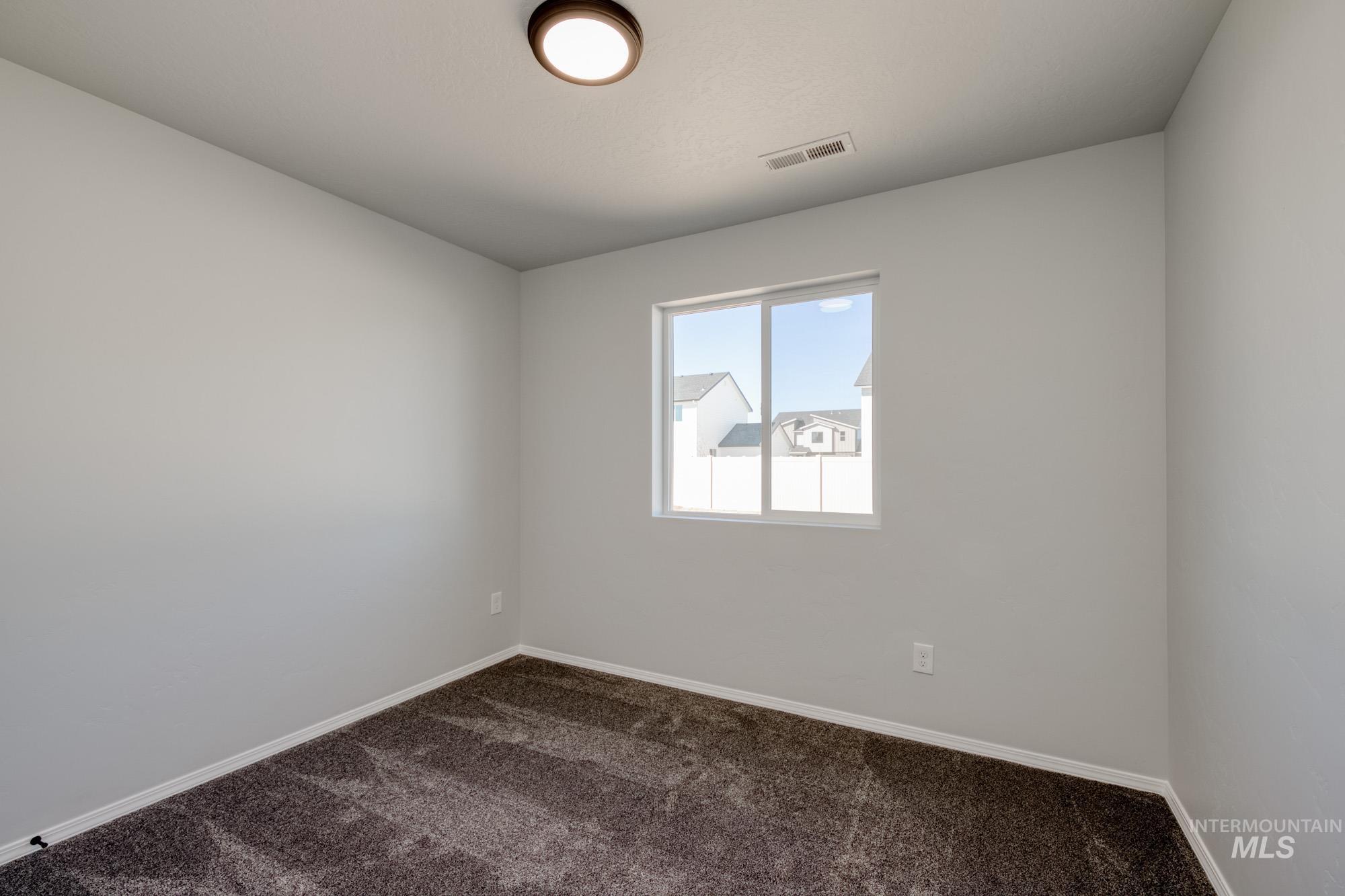 315 Chalcedony Ave, Caldwell, Idaho 83605, 5 Bedrooms, 3 Bathrooms, Residential For Sale, Price $464,990, 98936862