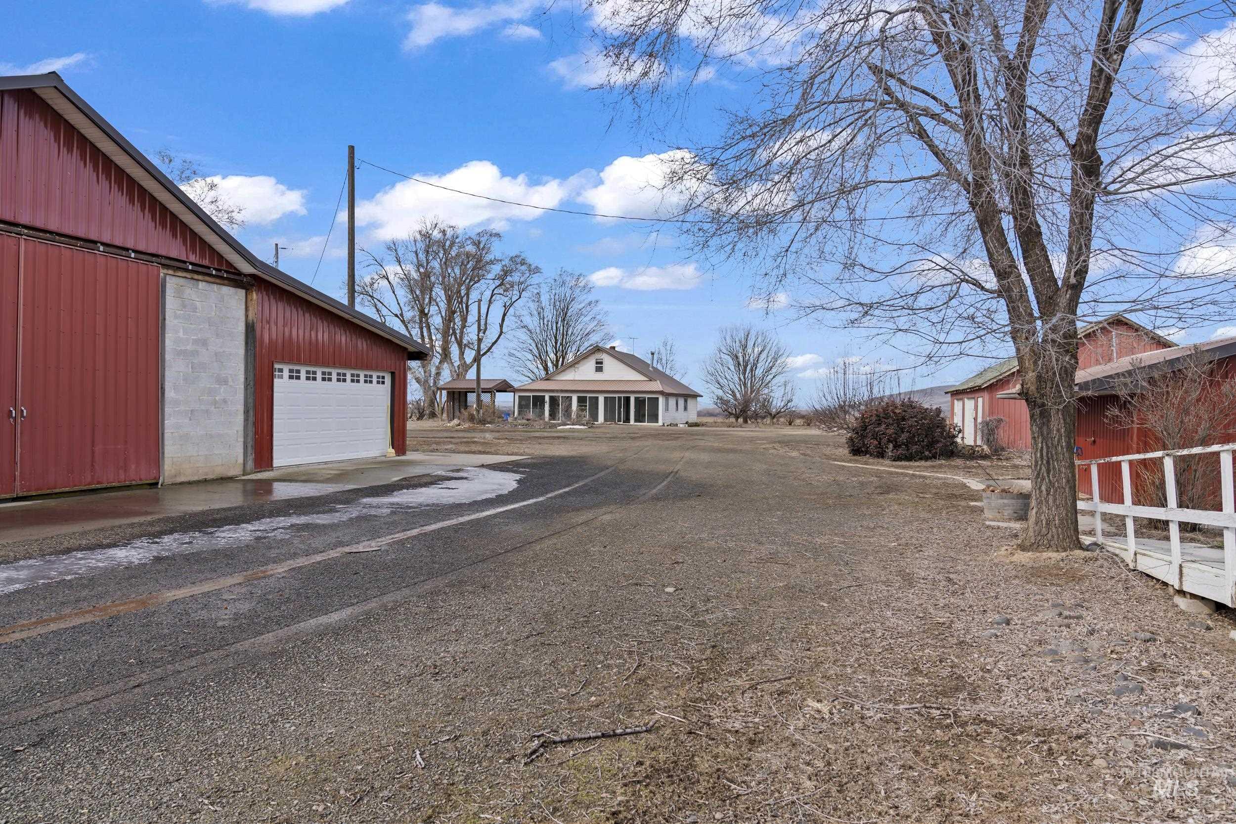 2117 Weiser River Road, Weiser, Idaho 83672, 3 Bedrooms, 1.5 Bathrooms, Farm & Ranch For Sale, Price $3,375,000, 98939019