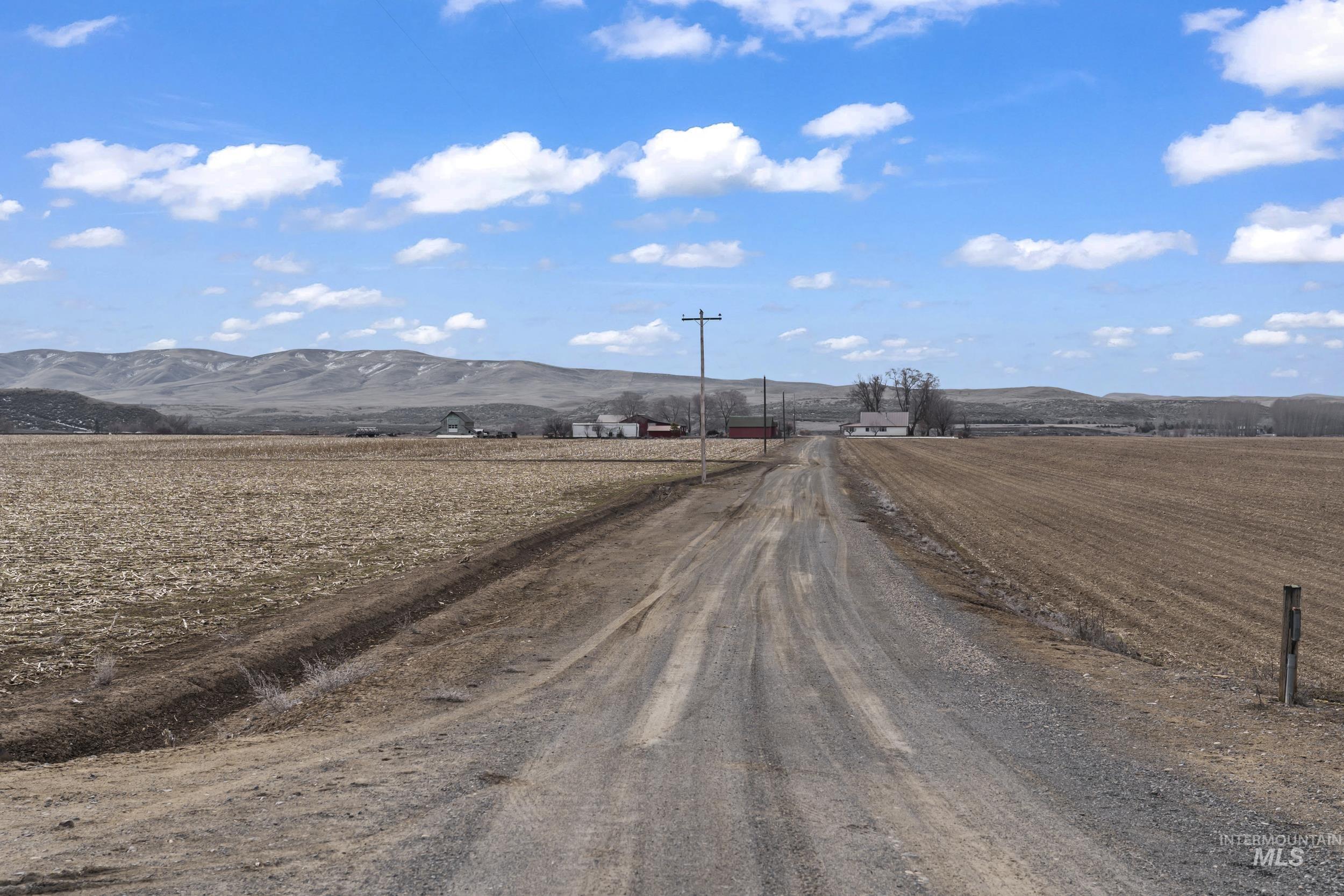 2117 Weiser River Road, Weiser, Idaho 83672, 3 Bedrooms, 1.5 Bathrooms, Farm & Ranch For Sale, Price $3,375,000, 98939019