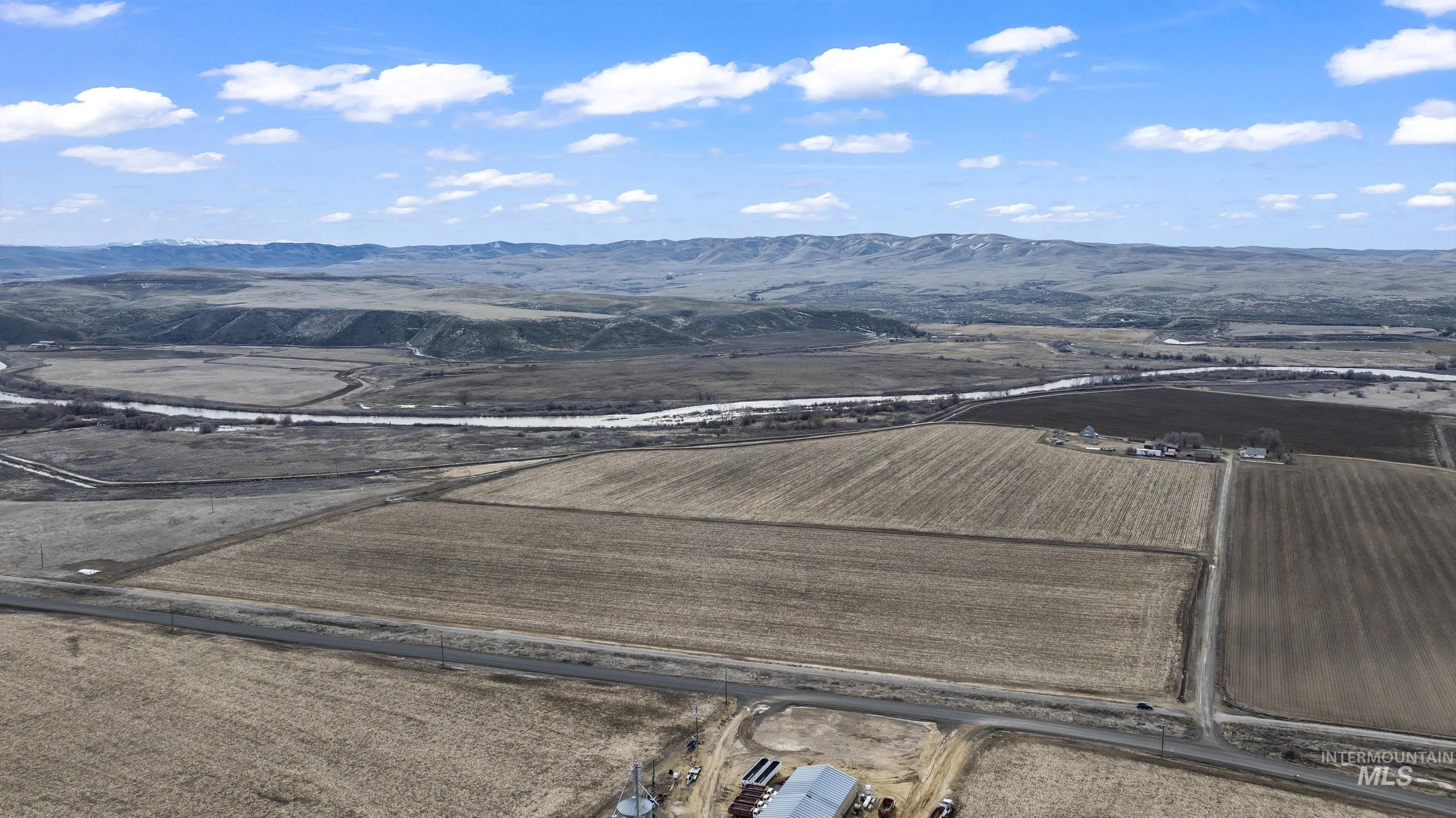 2117 Weiser River Road, Weiser, Idaho 83672, 3 Bedrooms, 1.5 Bathrooms, Farm & Ranch For Sale, Price $3,375,000, 98939019