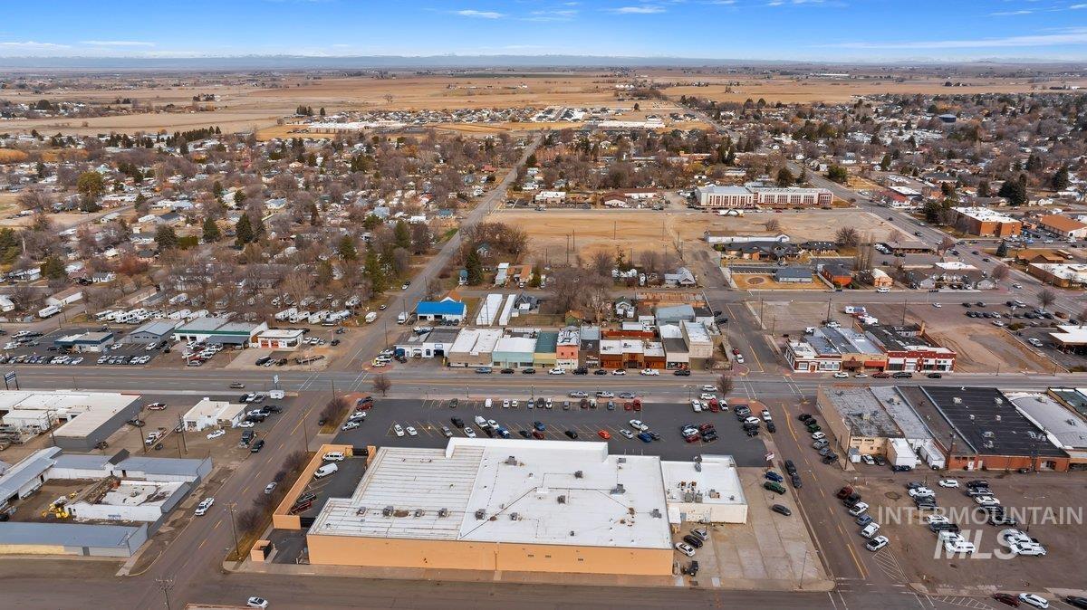 228 W Main, Jerome, Idaho 83338, 9 Rooms, Business/Commercial For Sale, Price $105,000, 98939239
