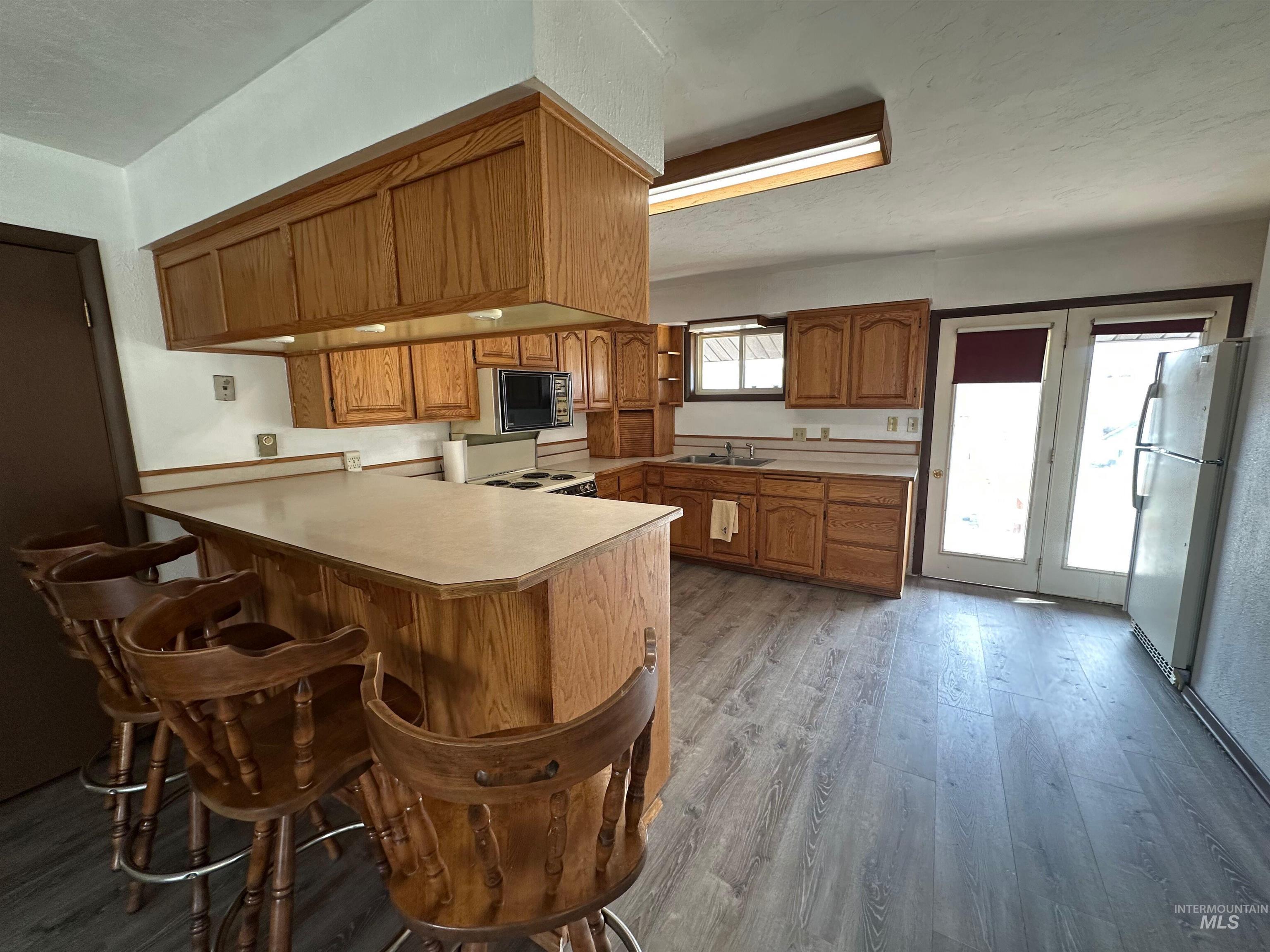 2891 E Murphy Springs Rd, King Hill, Idaho 83633, 5 Bedrooms, 2.5 Bathrooms, Farm & Ranch For Sale, Price $789,900, 98939351