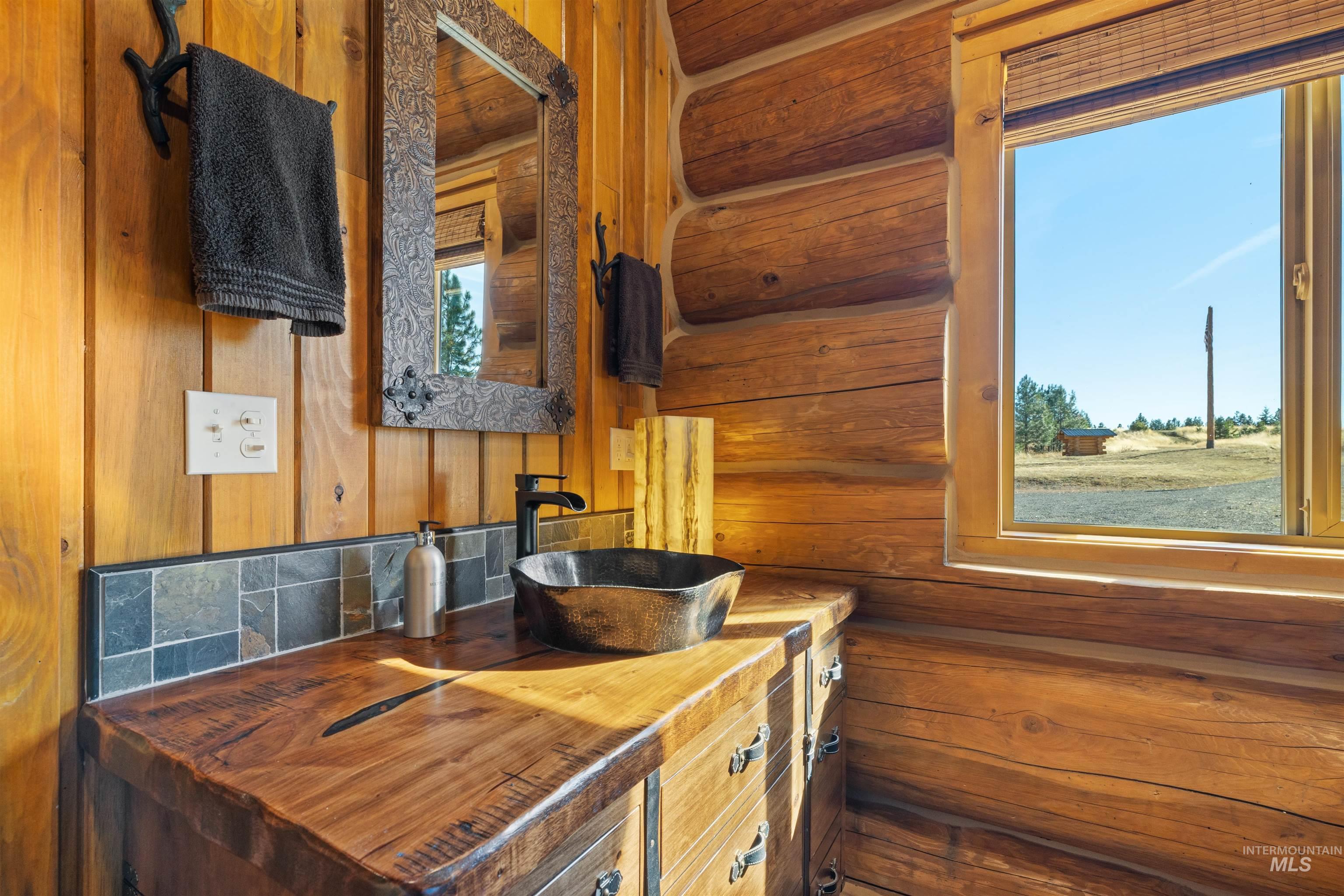 317 Hungry Ridge Rd., Grangeville, Idaho 83550, 3 Bedrooms, 3 Bathrooms, Farm & Ranch For Sale, Price $2,895,000, 98941158