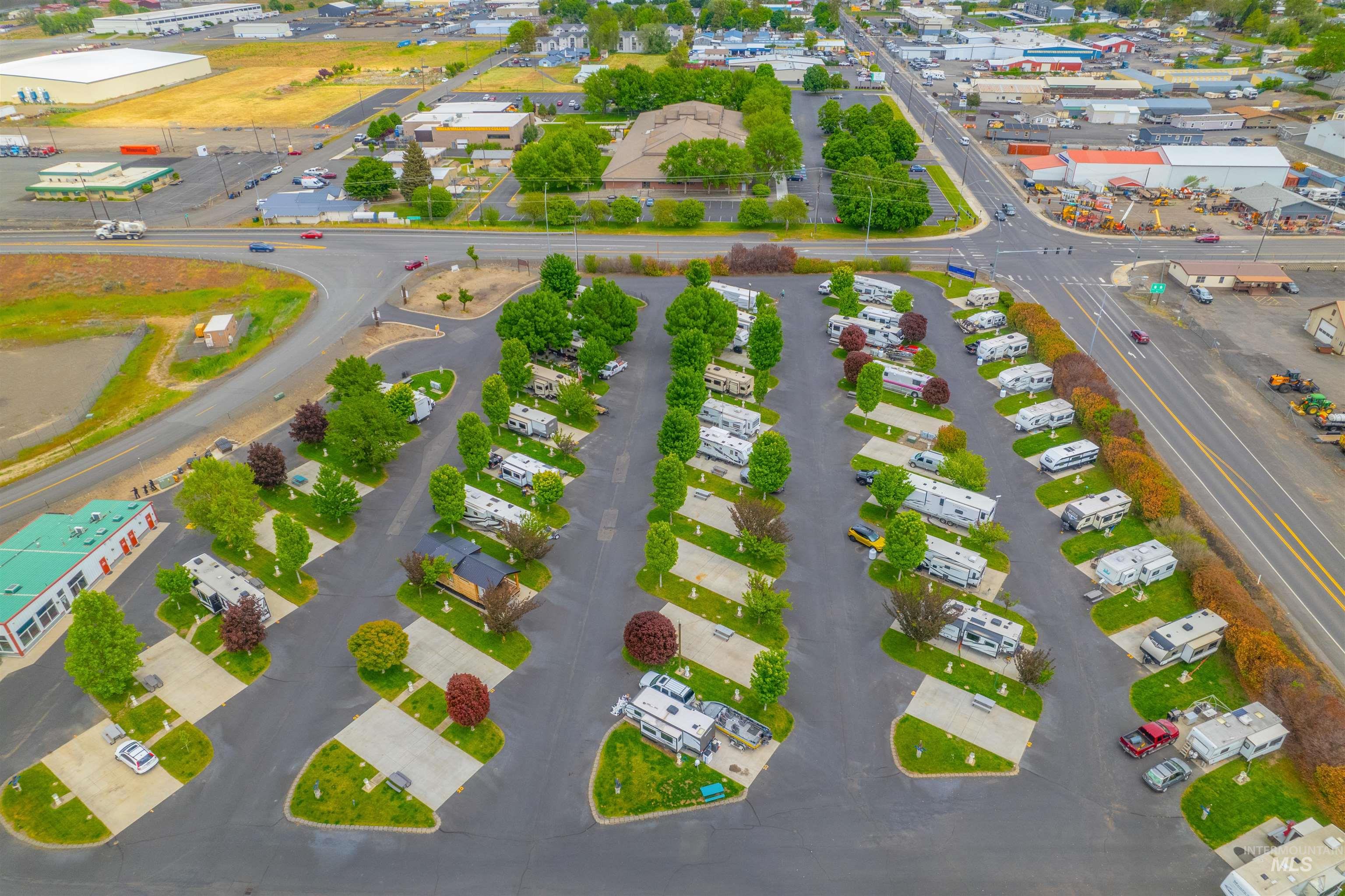 1550 & 1560 Port Drive, Clarkston, Washington 99403, Business/Commercial For Sale, Price $4,130,000, 98941223