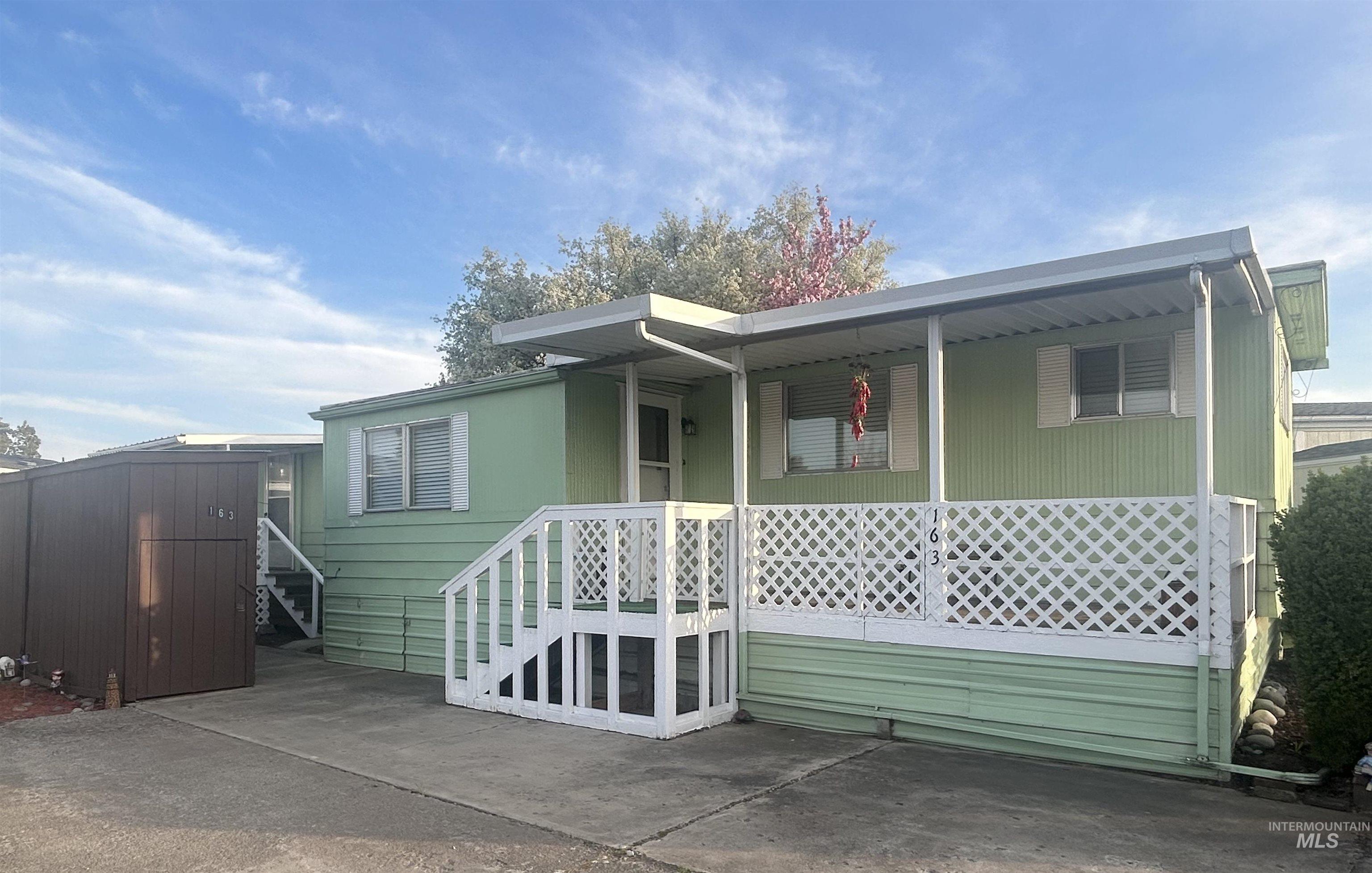 2015 6th Ave, Clarkston, Washington 99403, 2 Bedrooms, 1 Bathroom, Residential For Sale, Price $47,500,MLS 98941550