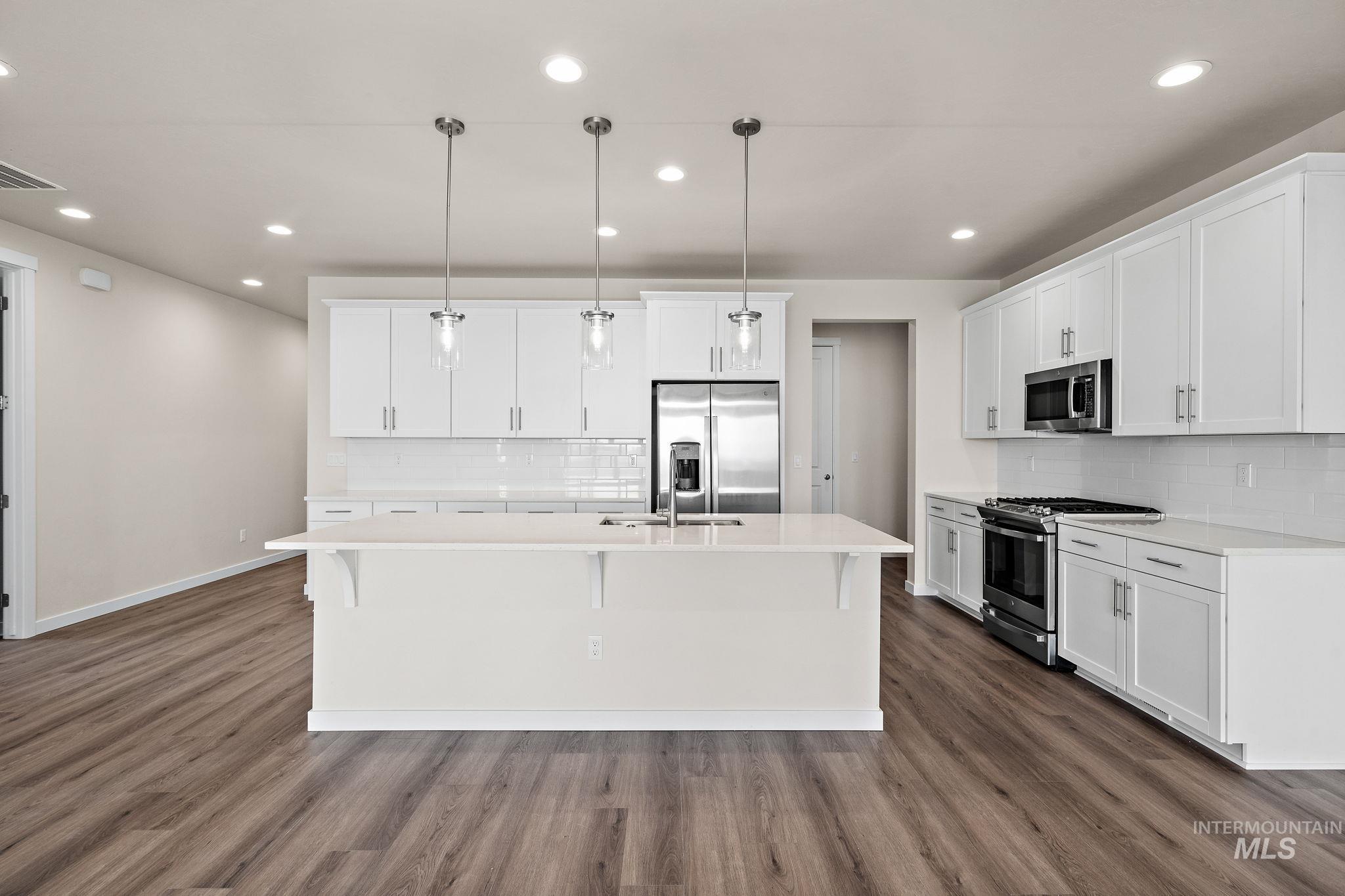1230 Stirling Meadows Ct, Middleton, Idaho 83644, 3 Bedrooms, 2 Bathrooms, Residential For Sale, Price $549,990, 98942191
