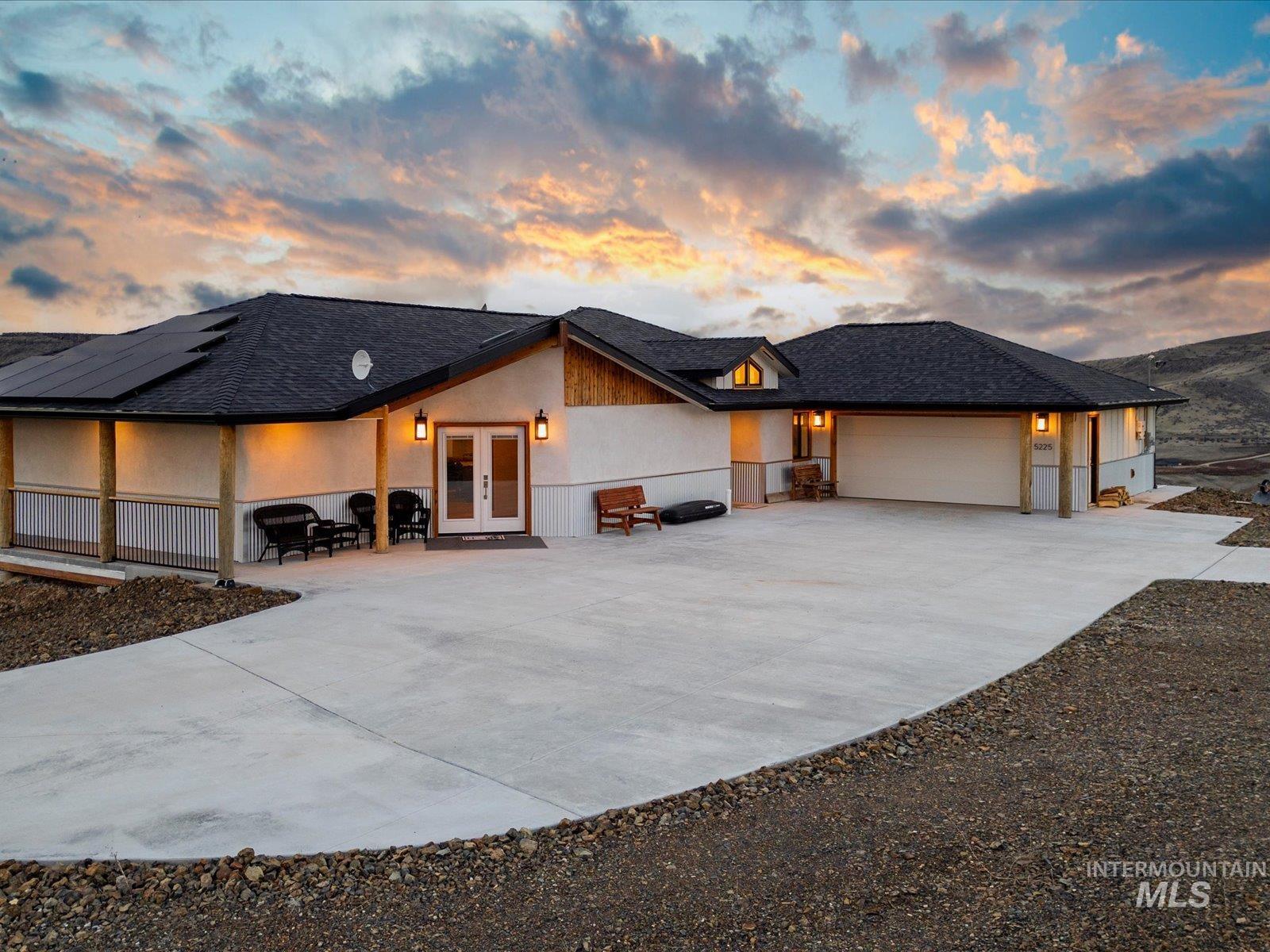 5225 Spring Creek Rd, Emmett, Idaho 83617-9115, 5 Bedrooms, 5 Bathrooms, Residential For Sale, Price $1,990,000, 98942198