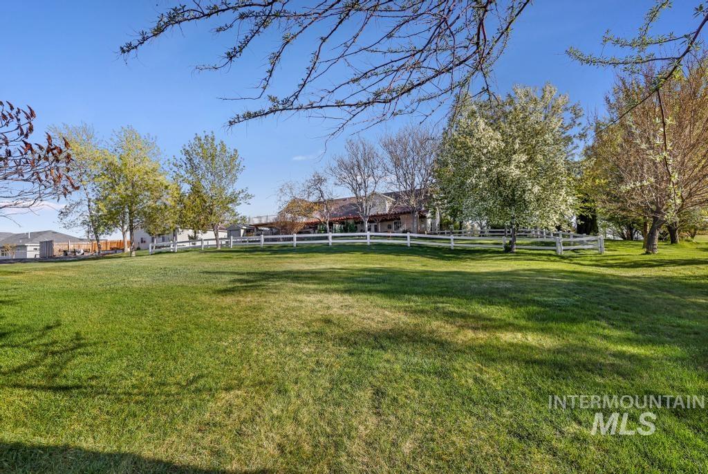 267 Dollar Hide Way, Jerome, Idaho 83338-6554, 4 Bedrooms, 3.5 Bathrooms, Residential For Sale, Price $650,000, 98942202