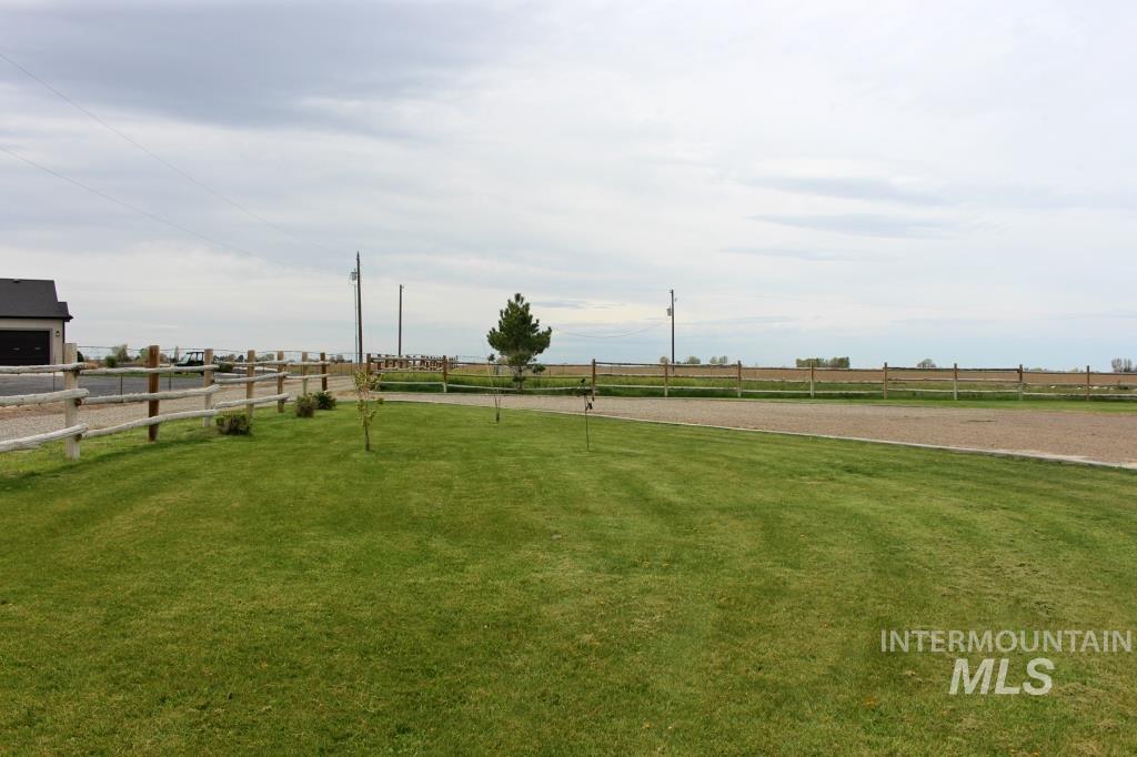 3828 N 2100 East, Filer, Idaho 83328, 4 Bedrooms, 3 Bathrooms, Residential For Sale, Price $789,000,MLS 98942311