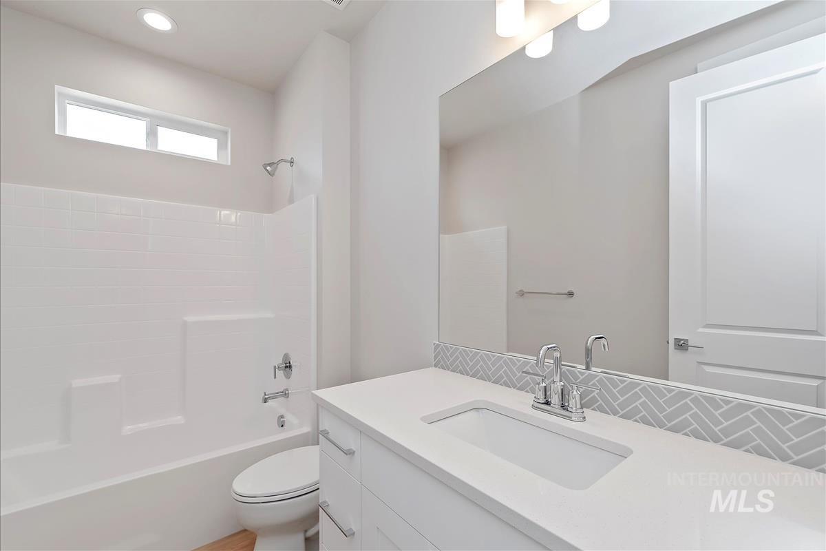 485 Hidden Mill Ct, Middleton, Idaho 83644, 4 Bedrooms, 3 Bathrooms, Residential For Sale, Price $597,900, 98942373