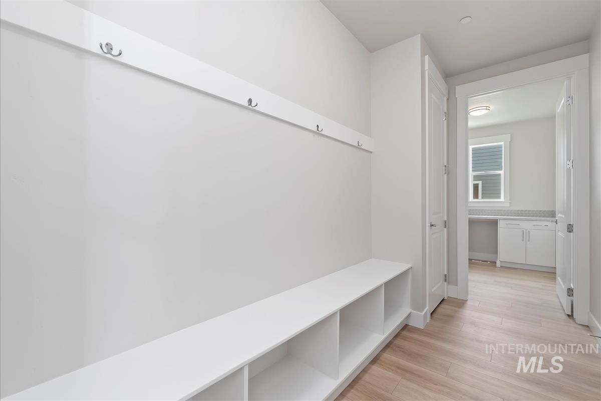 485 Hidden Mill Ct, Middleton, Idaho 83644, 4 Bedrooms, 3 Bathrooms, Residential For Sale, Price $597,900, 98942373