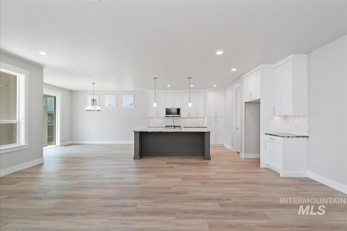 485 Hidden Mill Ct, Middleton, Idaho 83644, 4 Bedrooms, 3 Bathrooms, Residential For Sale, Price $597,900, 98942373