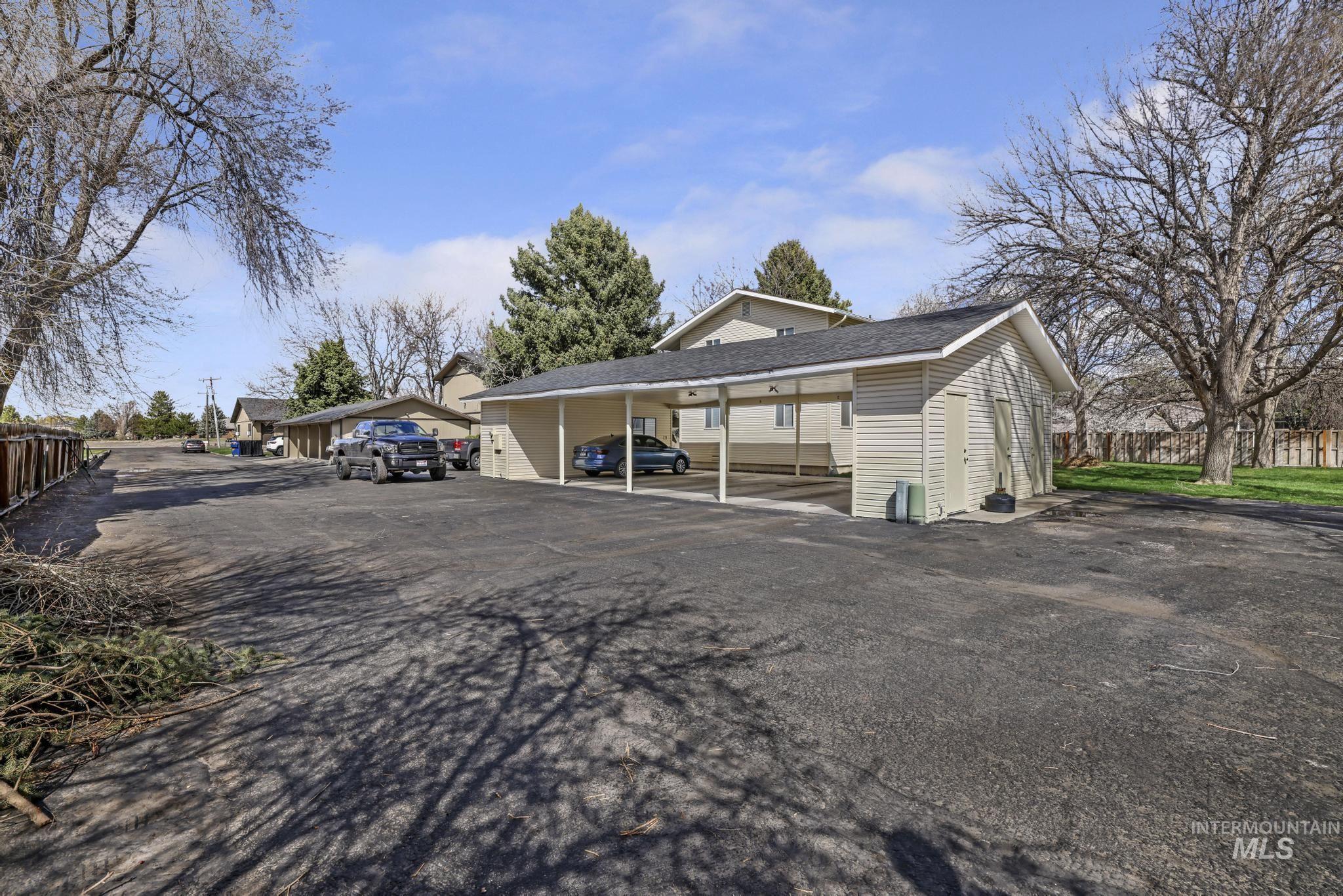 147 Robbins Ave, Twin Falls, Idaho 83301, 2 Bedrooms, 1.5 Bathrooms, Residential Income For Rent, Price $775,000, 98942409