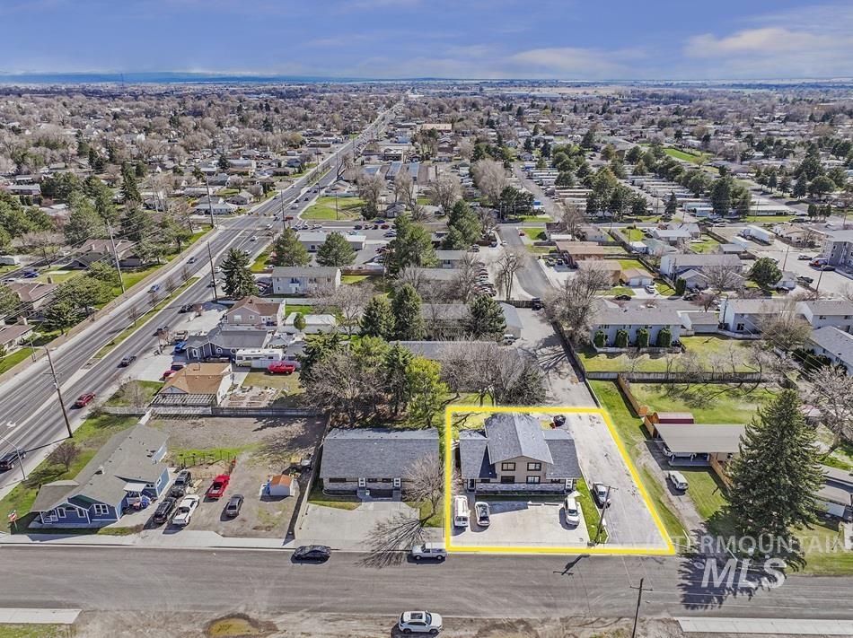 145, 147, 149 Robbins St, Twin Falls, Idaho 83301, 2 Bedrooms, 1.5 Bathrooms, Residential Income For Sale, Price $2,248,000, 98942414