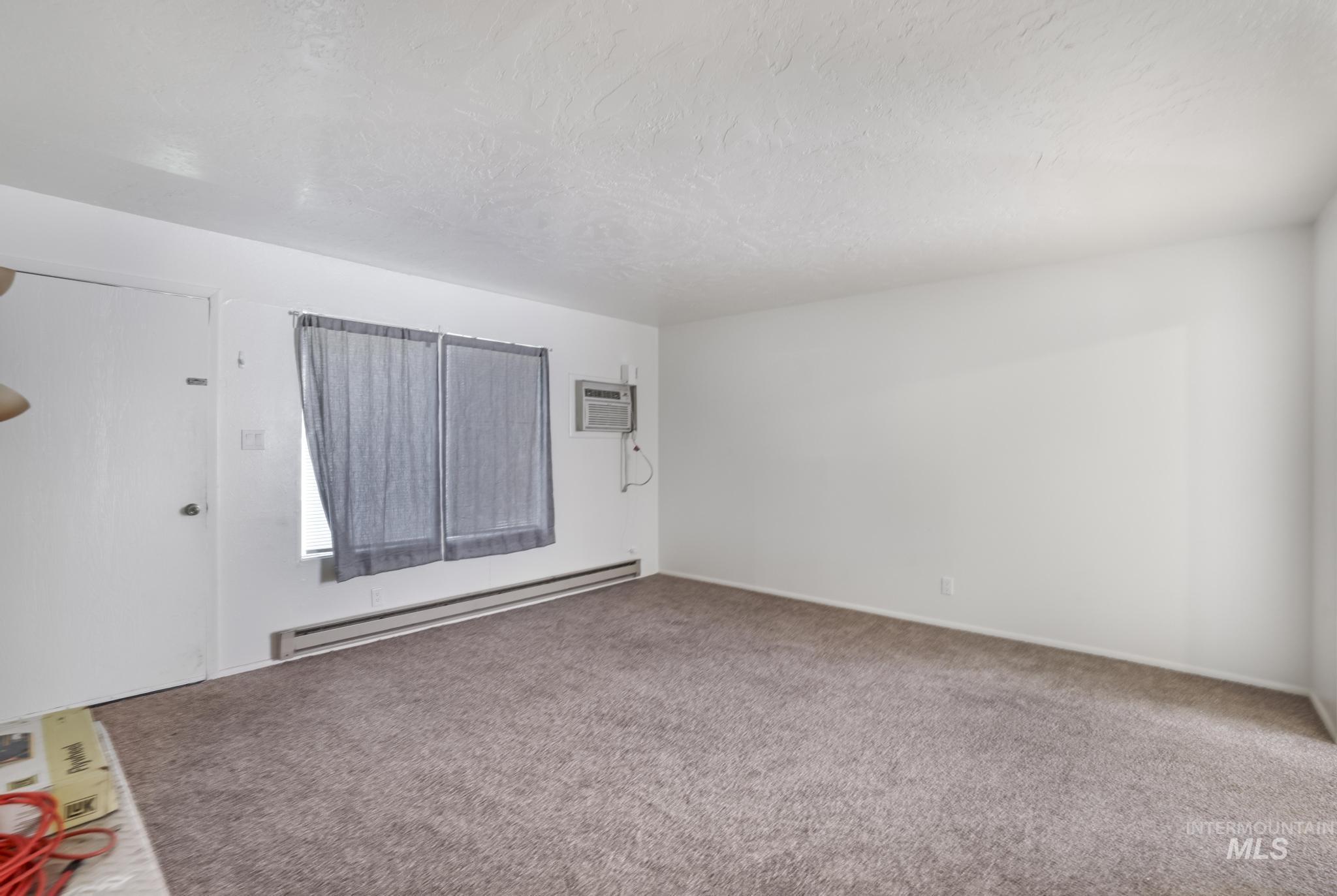 145, 147, 149 Robbins St, Twin Falls, Idaho 83301, 2 Bedrooms, 1.5 Bathrooms, Residential Income For Sale, Price $2,248,000, 98942414