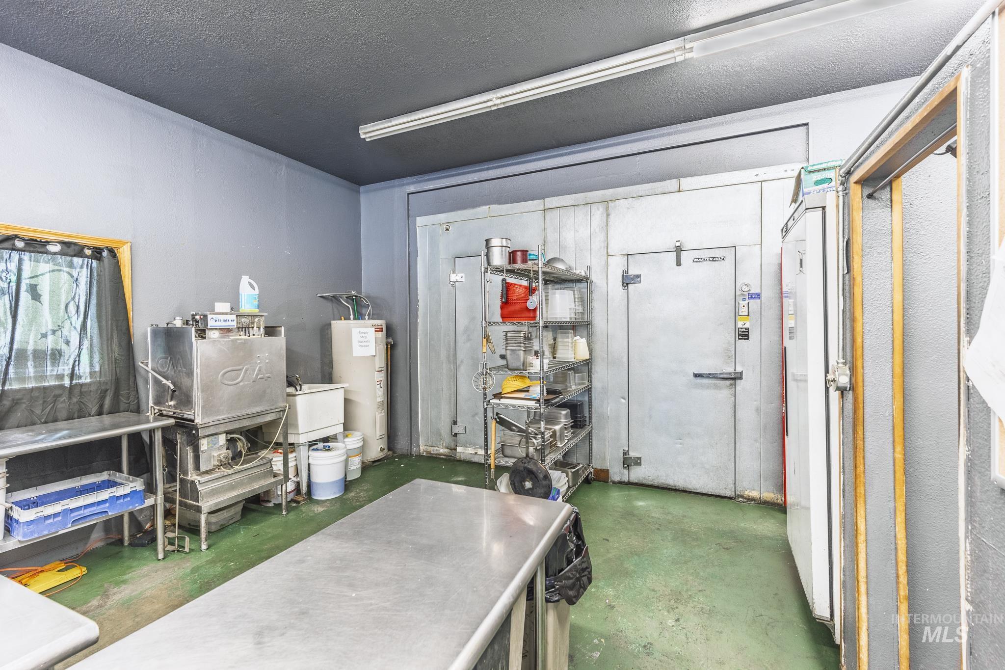 603 N Front Street - The Hangout, CottonWood, Idaho 83522, Business/Commercial For Sale, Price $259,000, 98942419