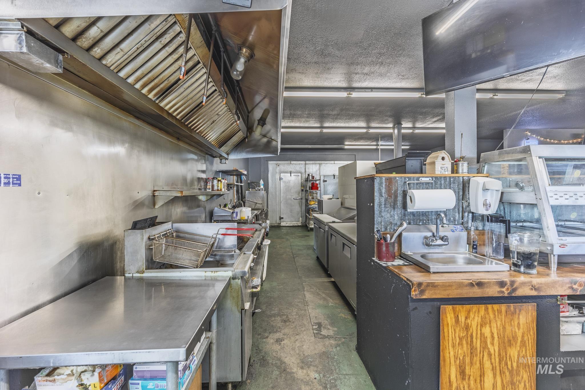 603 N Front Street - The Hangout, CottonWood, Idaho 83522, Business/Commercial For Sale, Price $259,000, 98942419