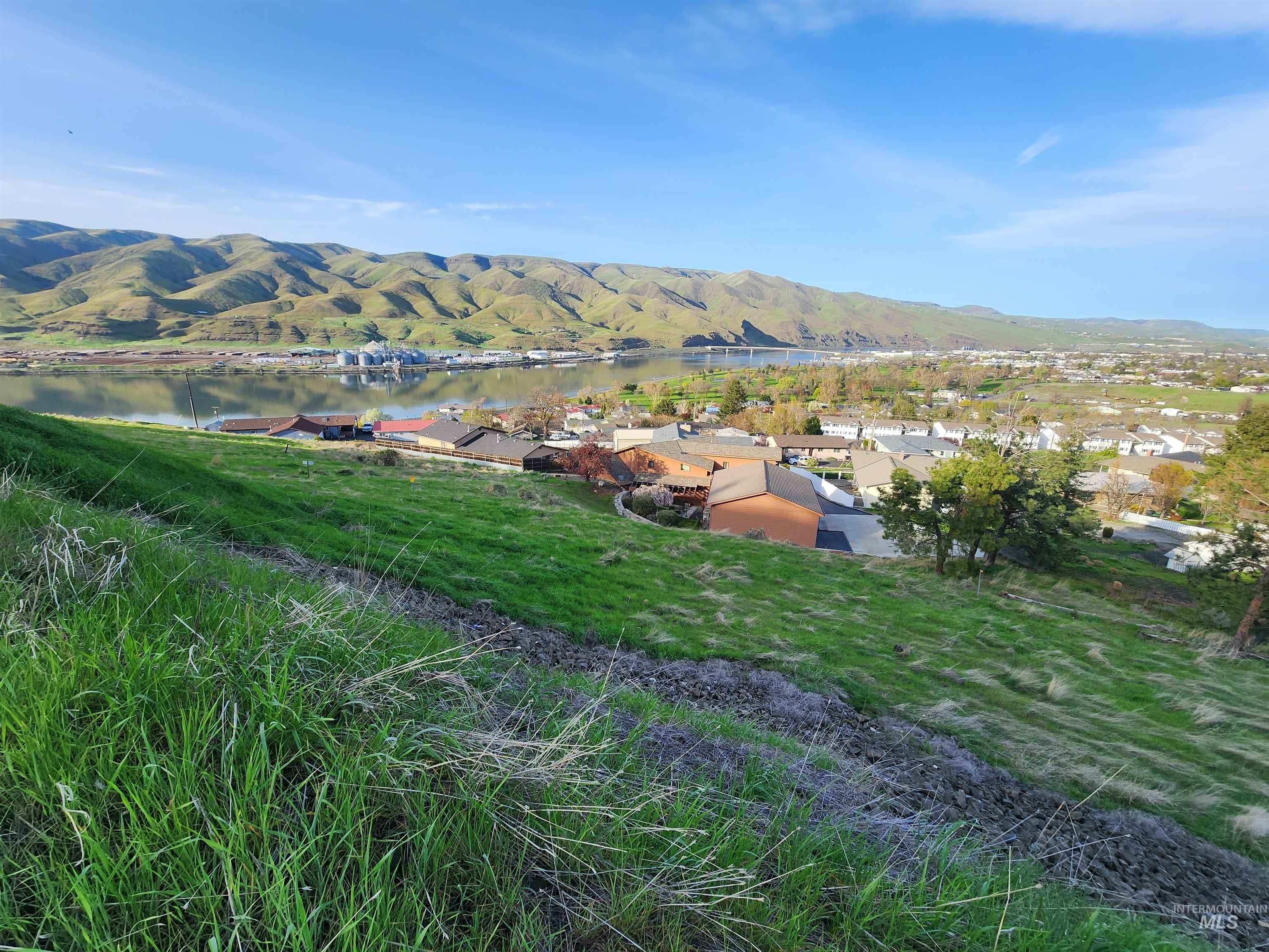 Lot 9 Valleyview Drive, Clarkston, Washington 99403, Land For Sale, Price $98,000, 98942421